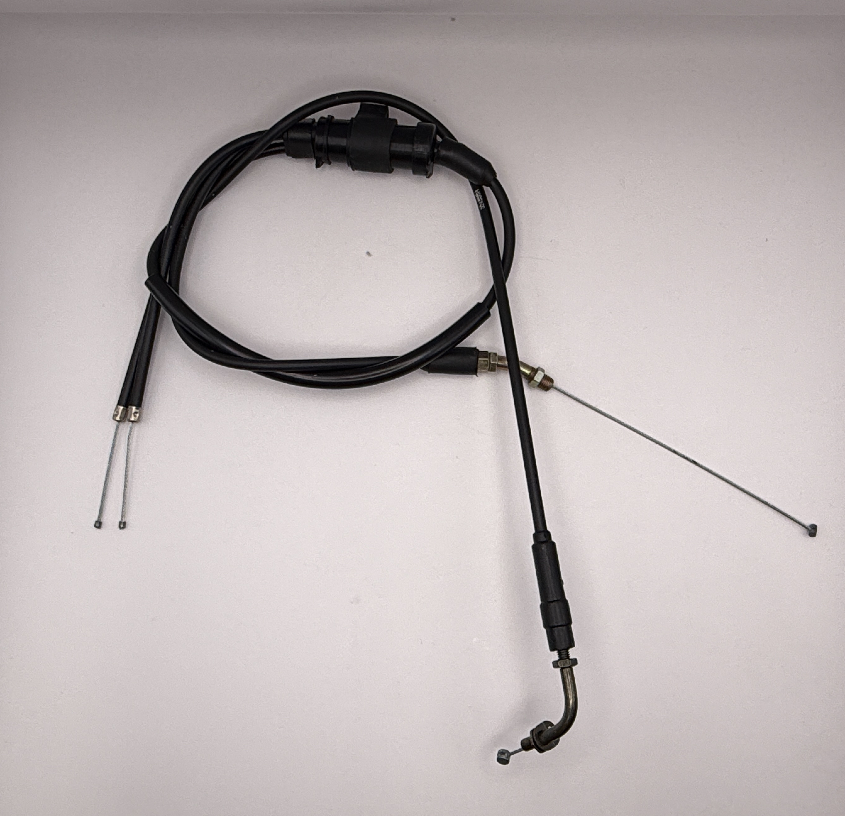Hendler Throttle Cable Yamaha RD250C,D,E,F, RD400C,D,E,F 1976-1979 OE Ref's 1A0-26260-00,1A0-26260-01