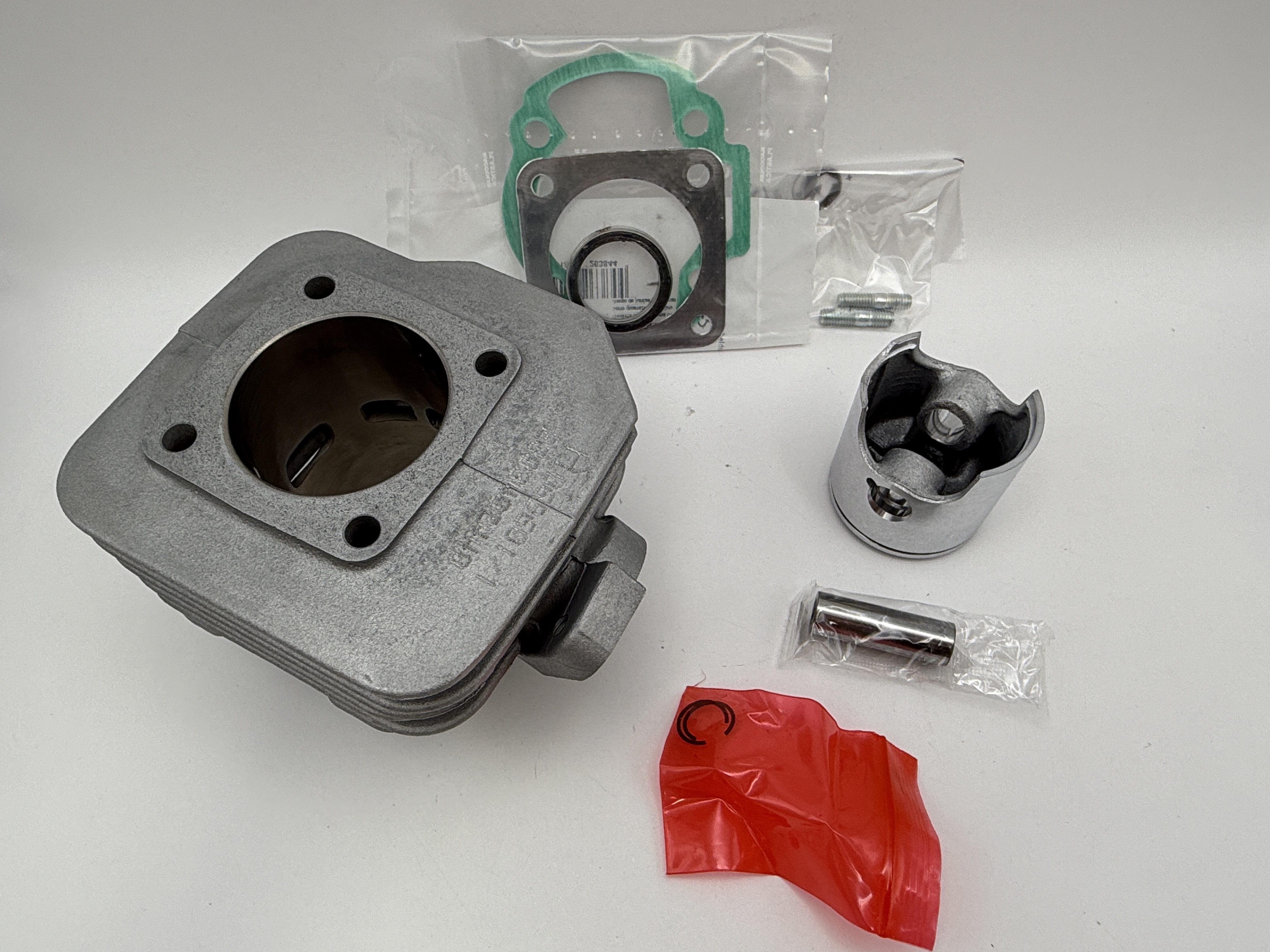 Athena Big Bore Cylinder Kit 47.60mm (+7.60mm) With Top Set, Piston Puegeot Buxy 50 94-97, Elyseo 50 99, Looxor 50 01-03, Speedake 50 95-97, Speedfight 50 97-99, Trekker 50 98-00 (70cc)
