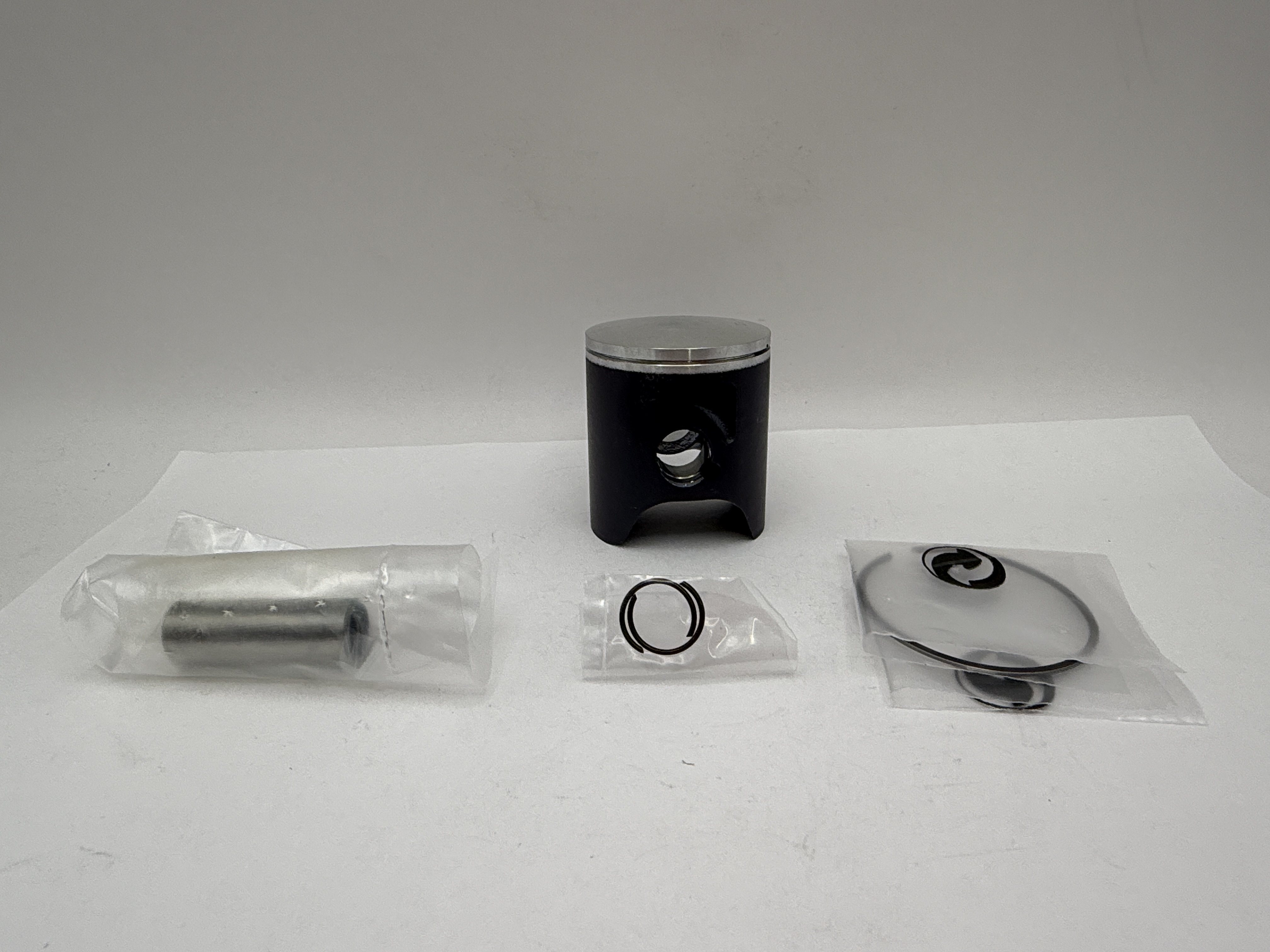 Athena Piston Kit (Cast Lite) 43.45mm Yamaha YZ65 18-23 (B)