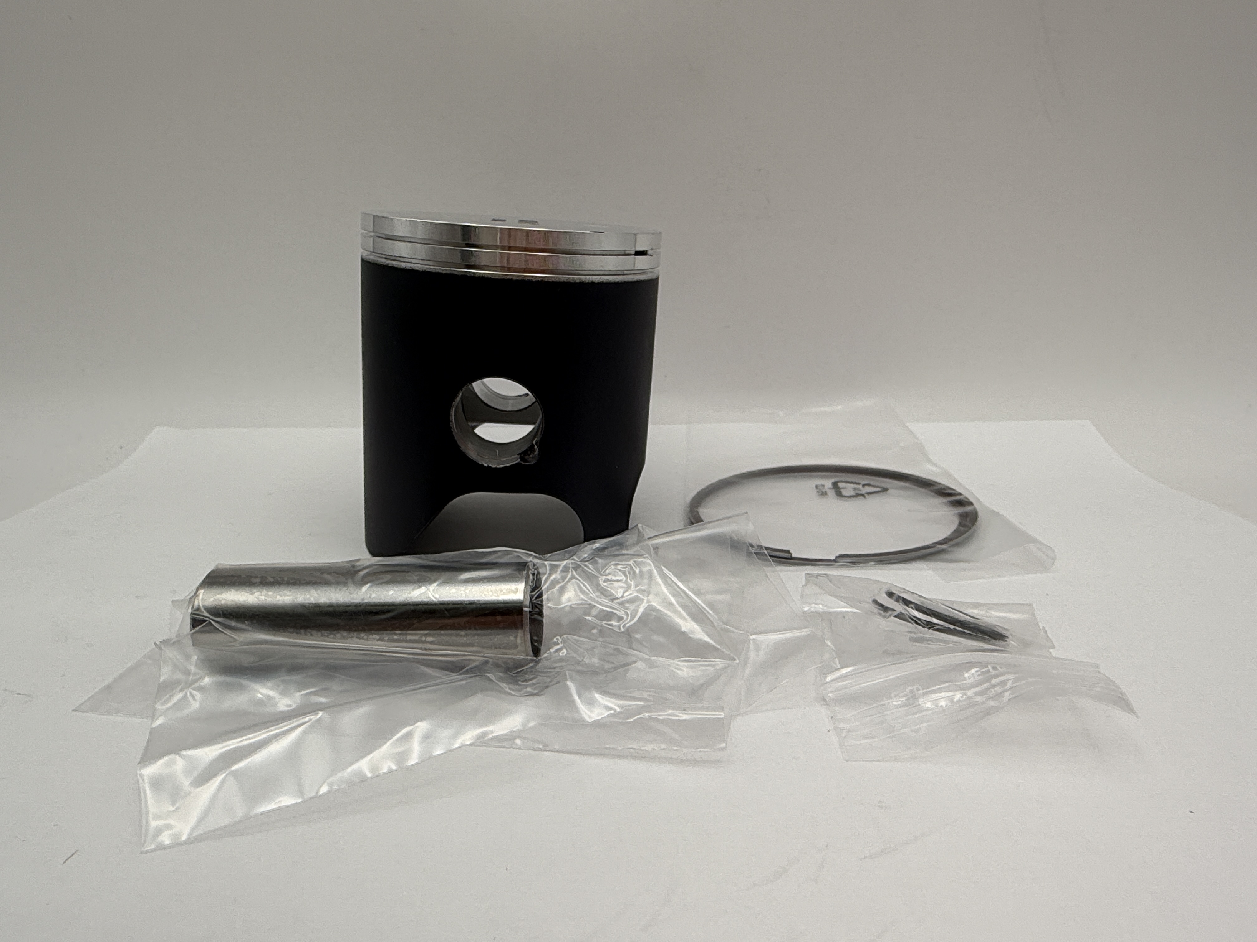 Athena Piston Kit (Forged) 66.35mm Husqvarna CR250 99-09, WR250 99-12 (B)
