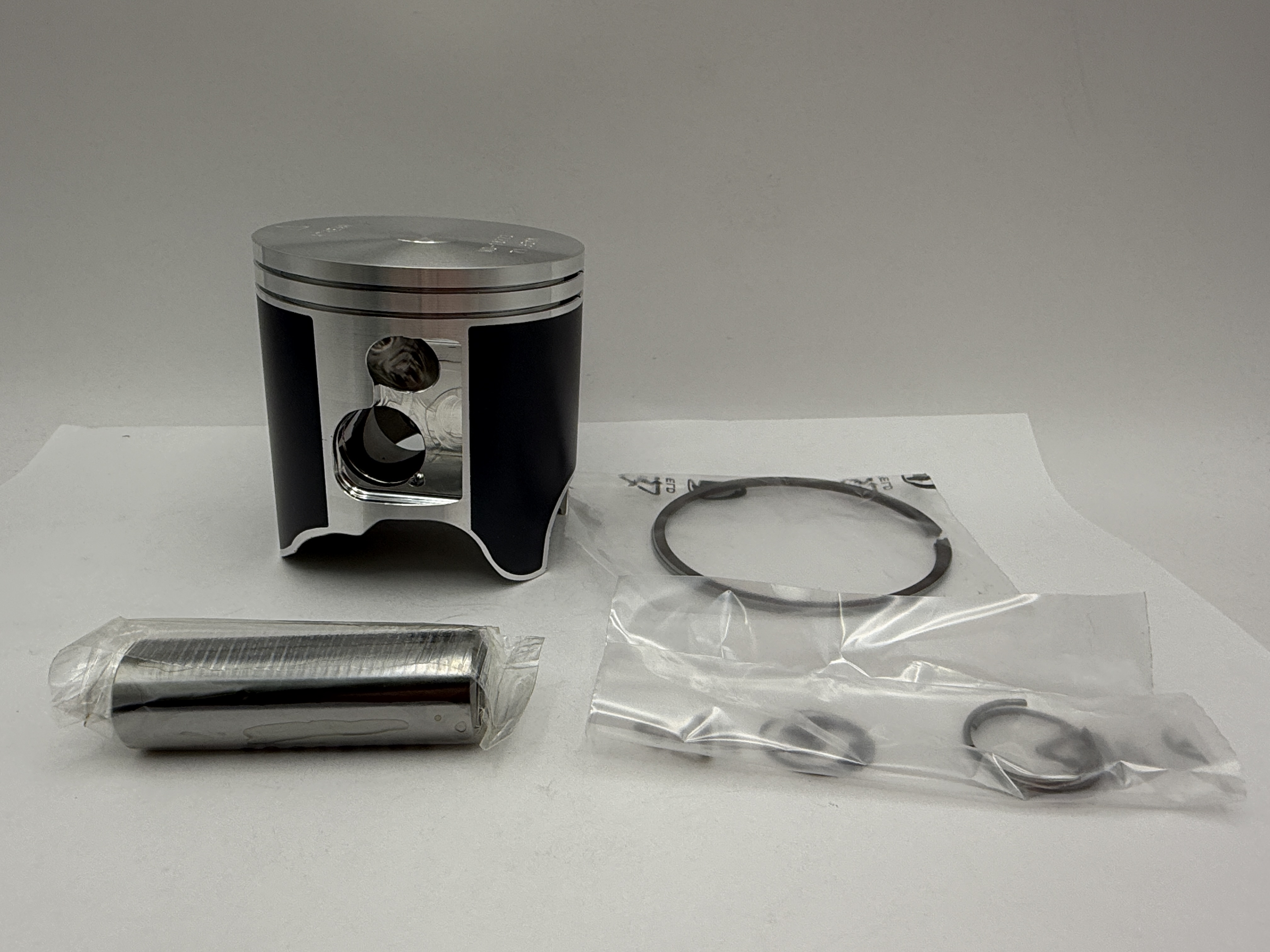 Athena Piston Kit (Forged) 71.95mm KTM 300 EXC 17-18, Husqvarna TE300 17-18, TX300 17-19 (B)