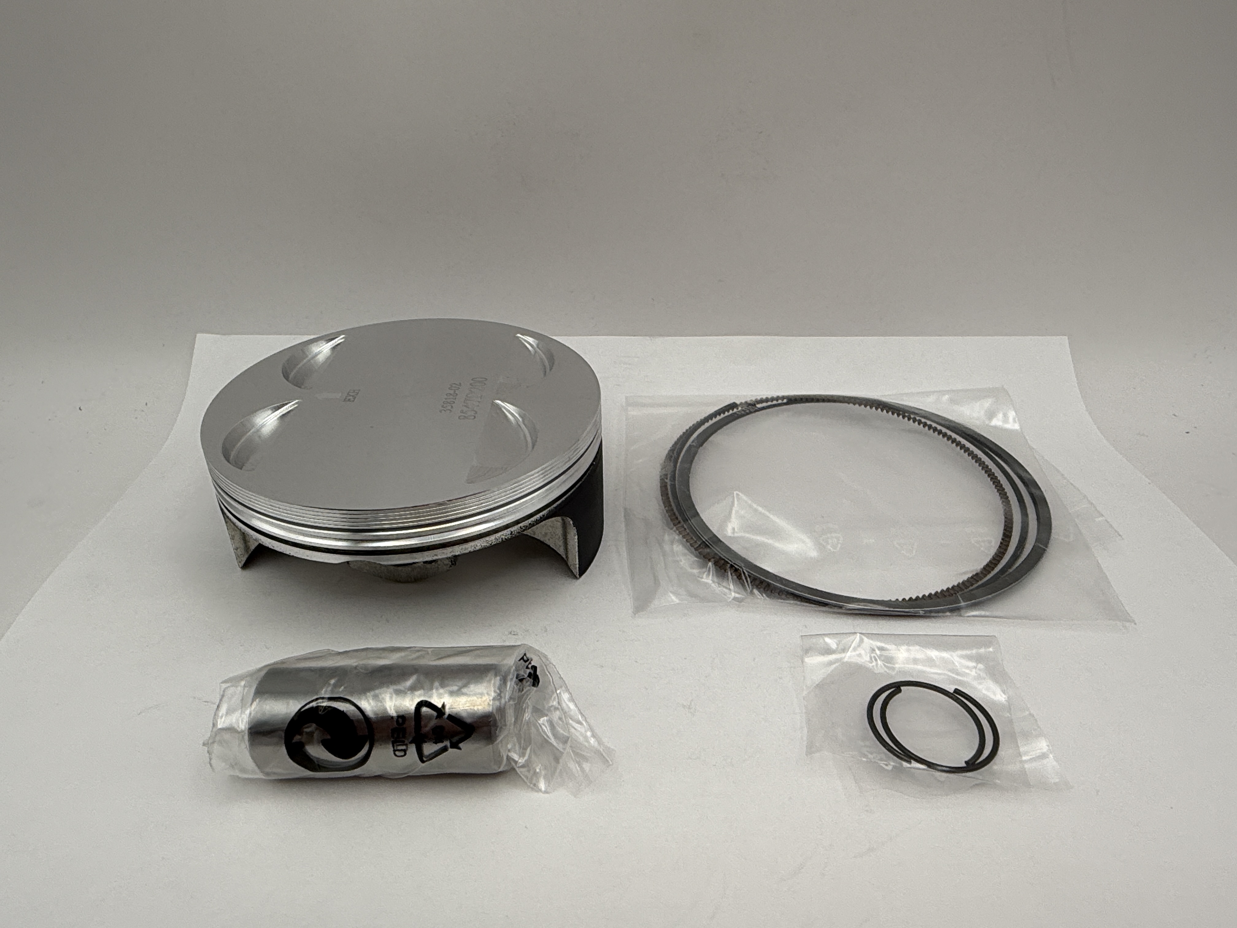 Athena Big Bore Piston Kit (Forged) 96.94mm (+2.00mm) KTM 525 SX 00-09, 525 EXC 00-09
