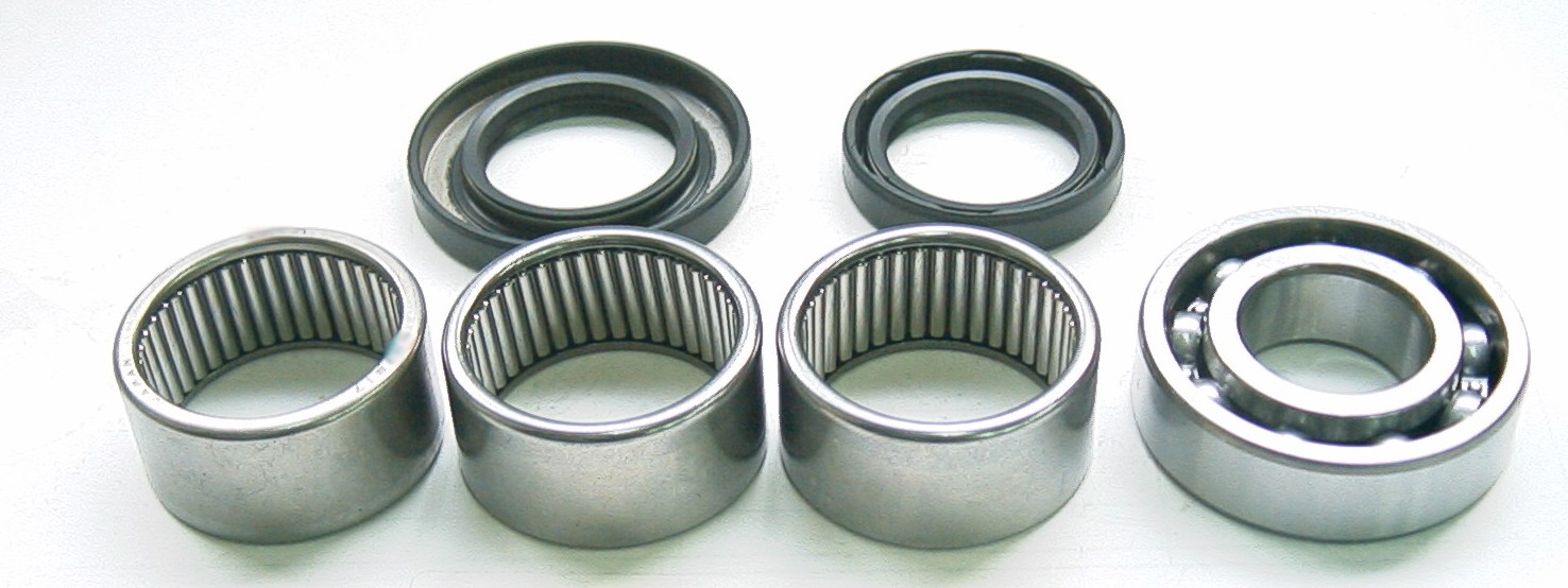TourMax Swing Arm Bearings & Seals Kawasaki ZR1100A1-2 92-93, ZX600D1-4 90-93