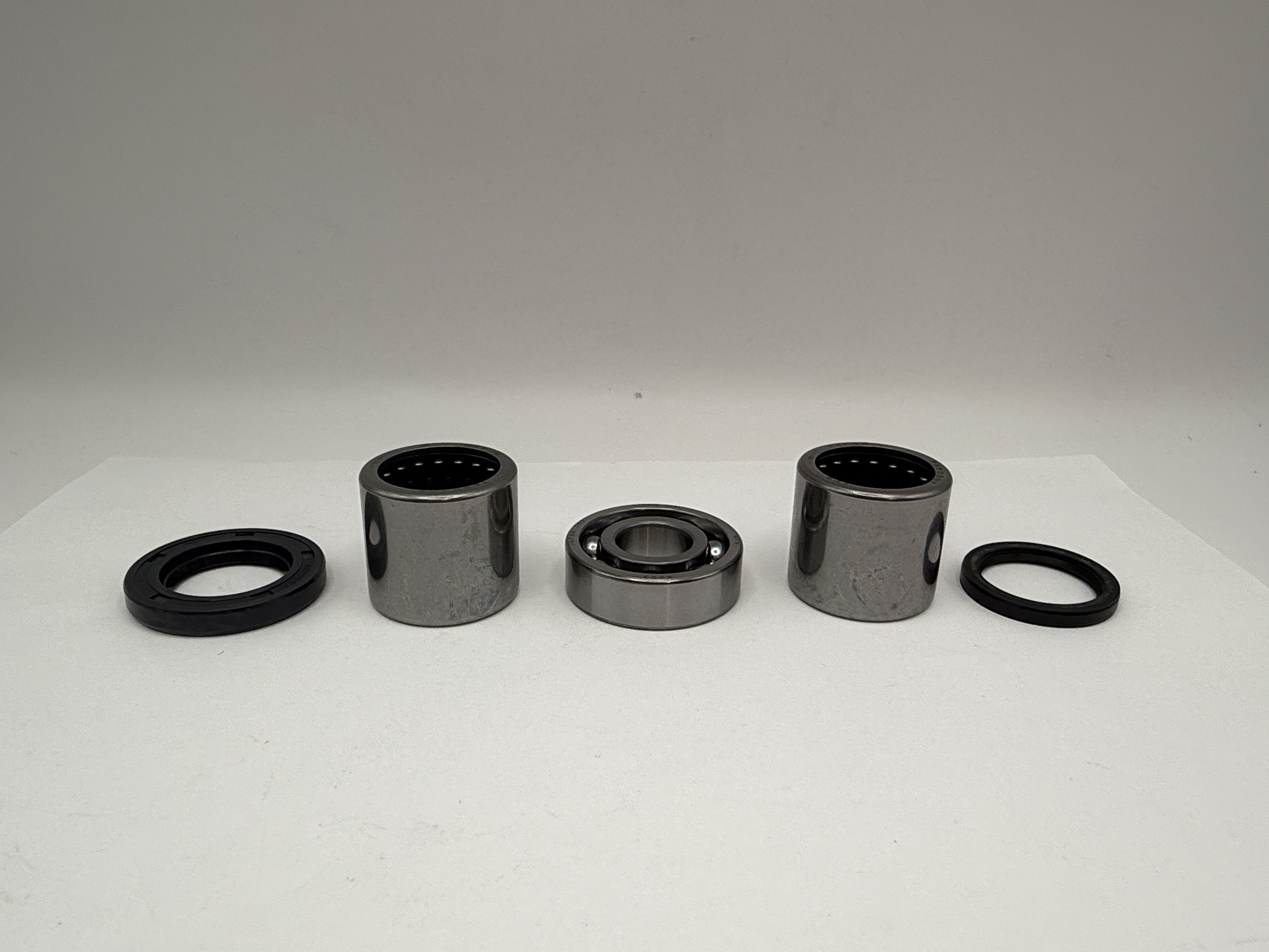 TourMax Swing Arm Bearings & Seals Kawasaki ZX750A1-2 83-84, ZX750E1-2 84-85