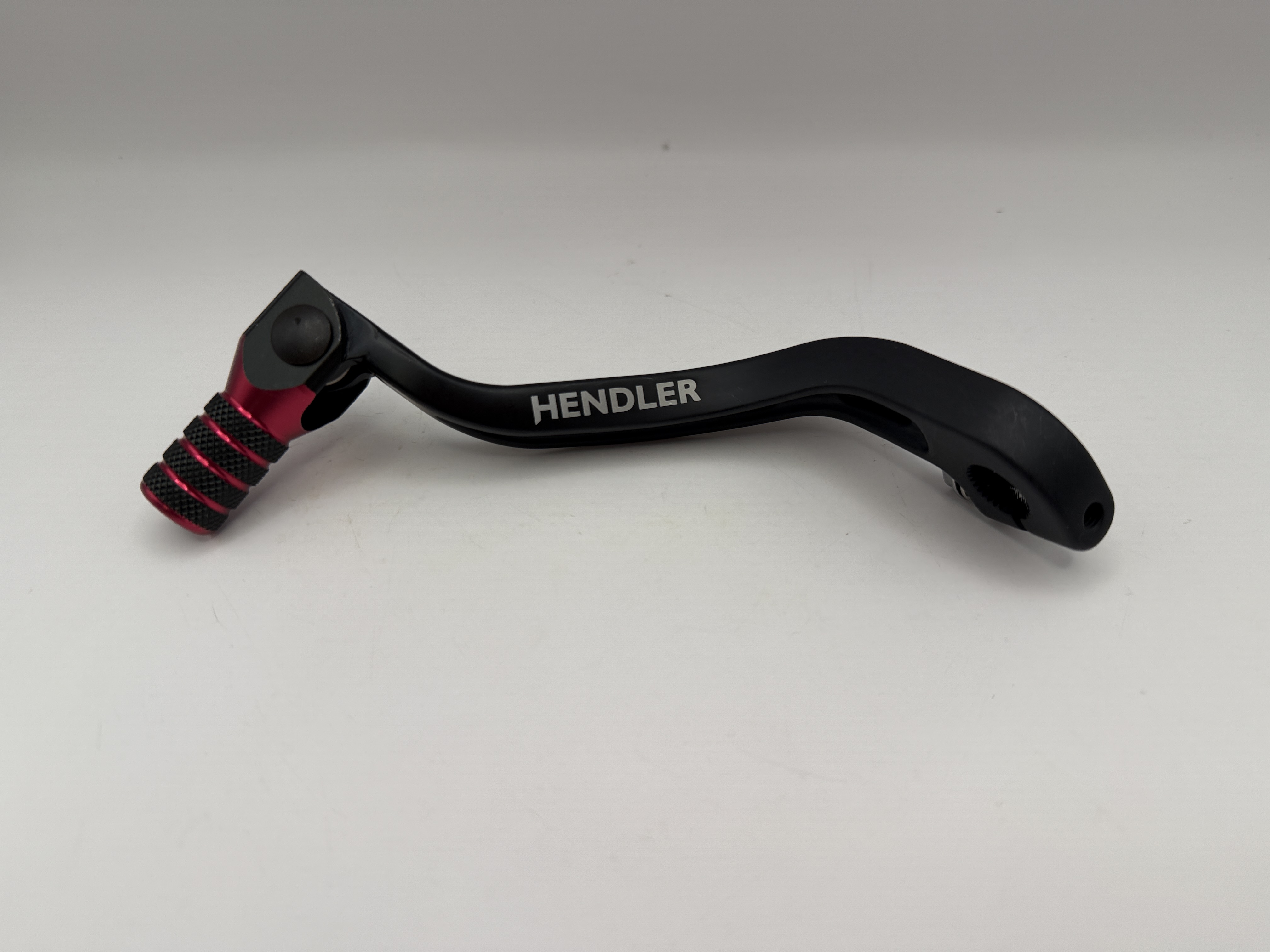 Hendler Gear Lever Alloy Black with Red Tip Beta 250 RR 13-20, 300 RR 13-20, 350 RR 11-19, 390 RR 15-19, 400 RR 10-14, 430 RR 15-19, 450 RR 10-14, 480 RR 15-19, 498 RR 12-14, 520 RR 10-11, 300 Xtainer 15-19