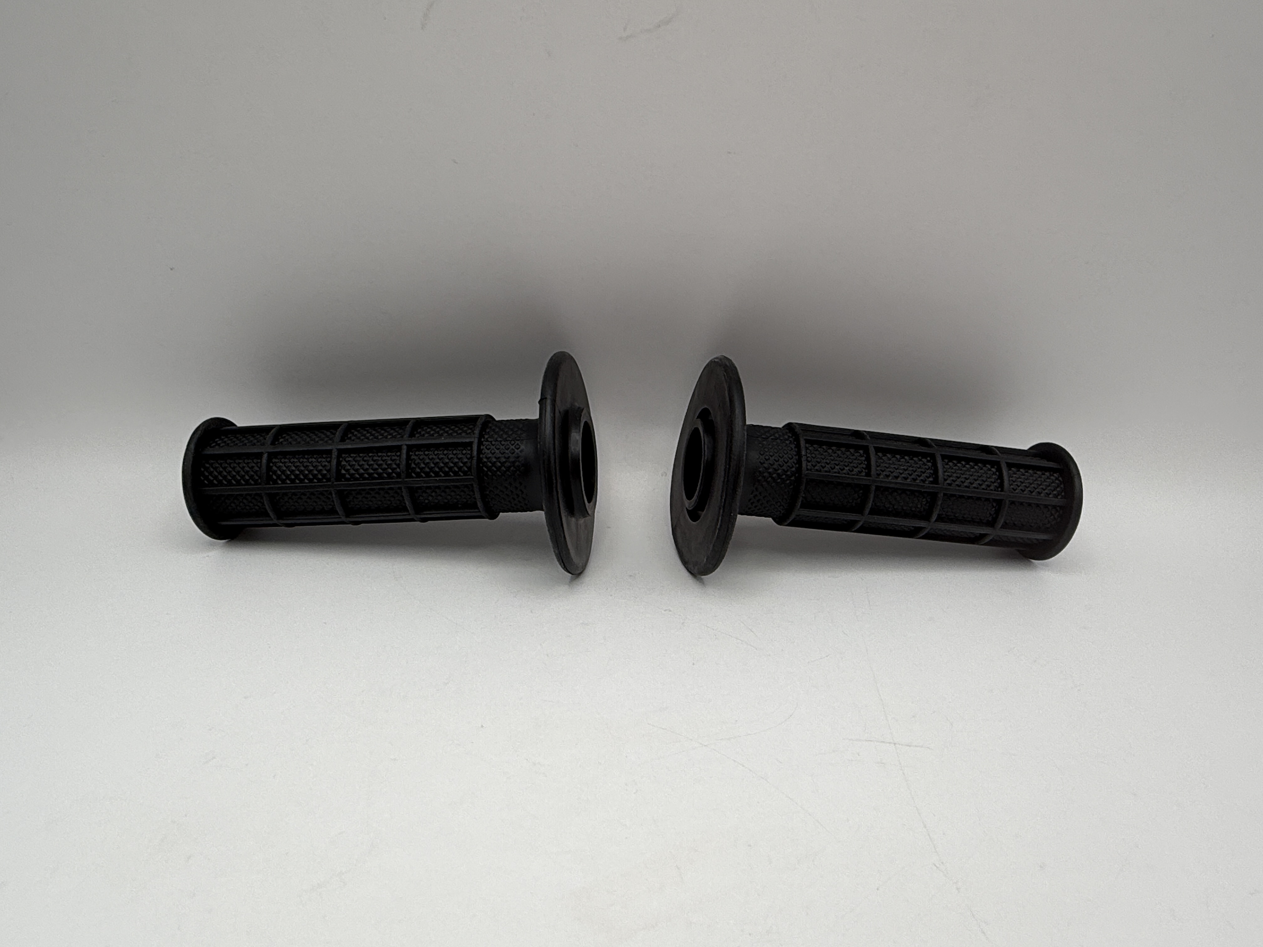 Hendler MX Grips 7/8" Full Waffle Black