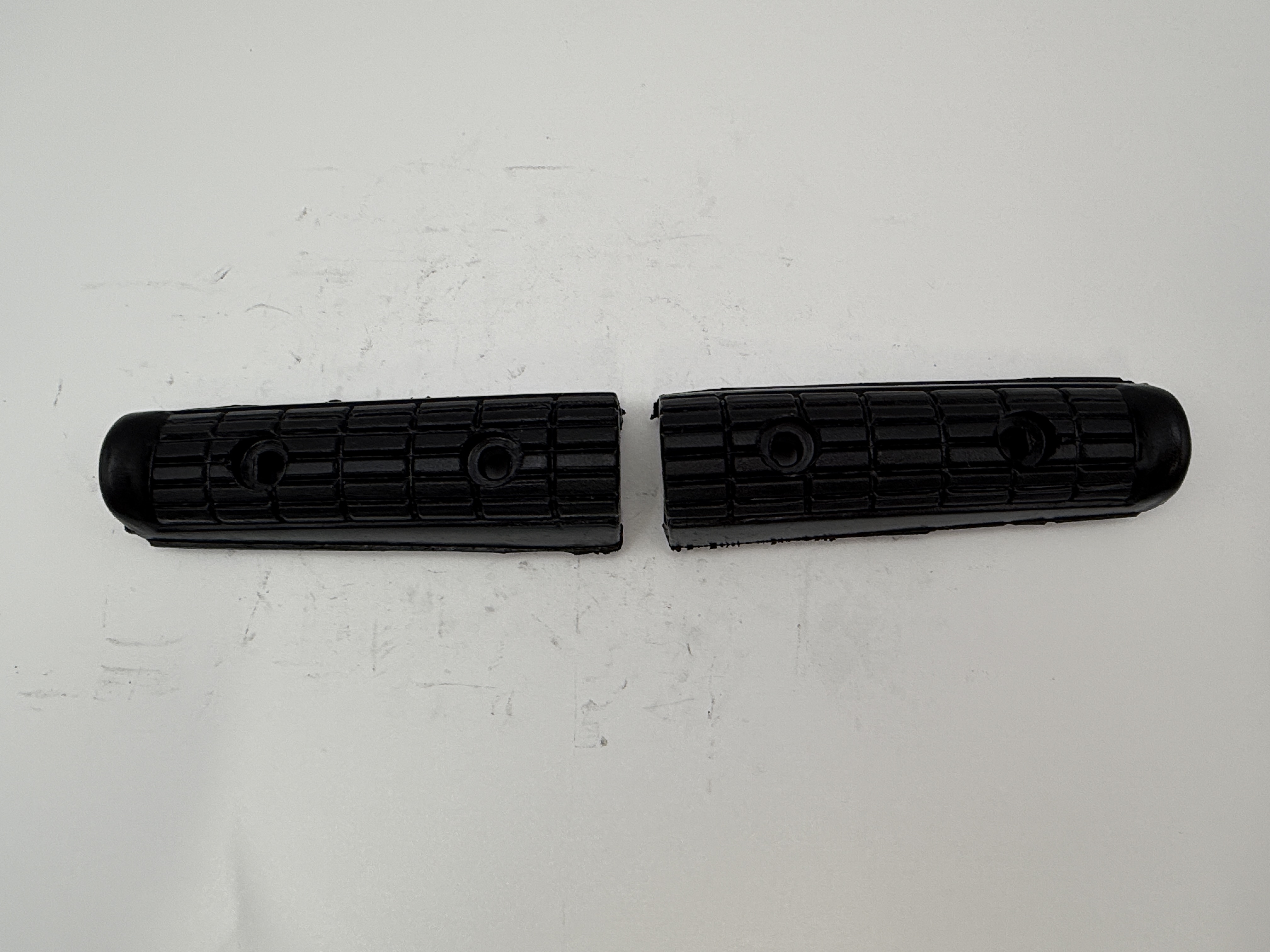 Hendler Footrest Front Rubbers Yamaha FZR1000 87-95, FZ750 88-91