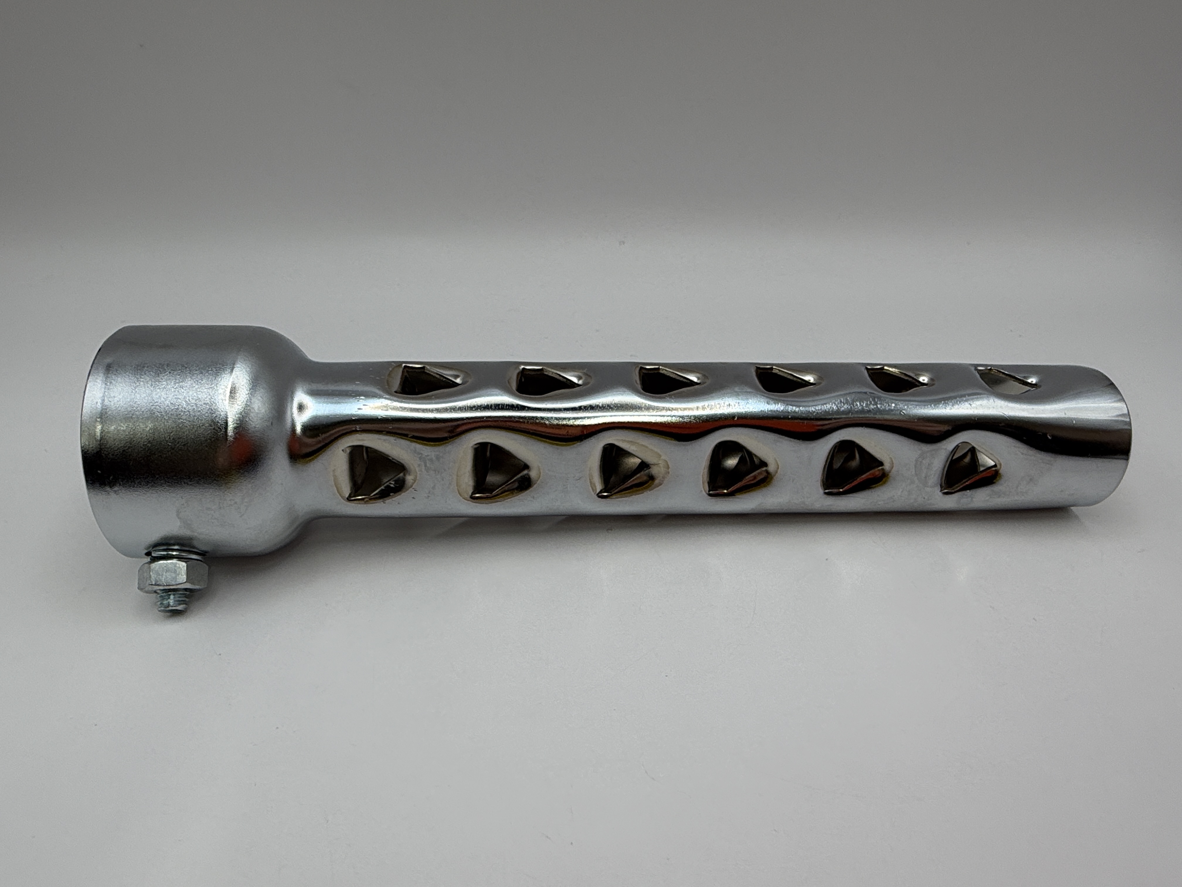 Hendler Universal Baffle 4T 47mm Diameter, 8" Long Chrome