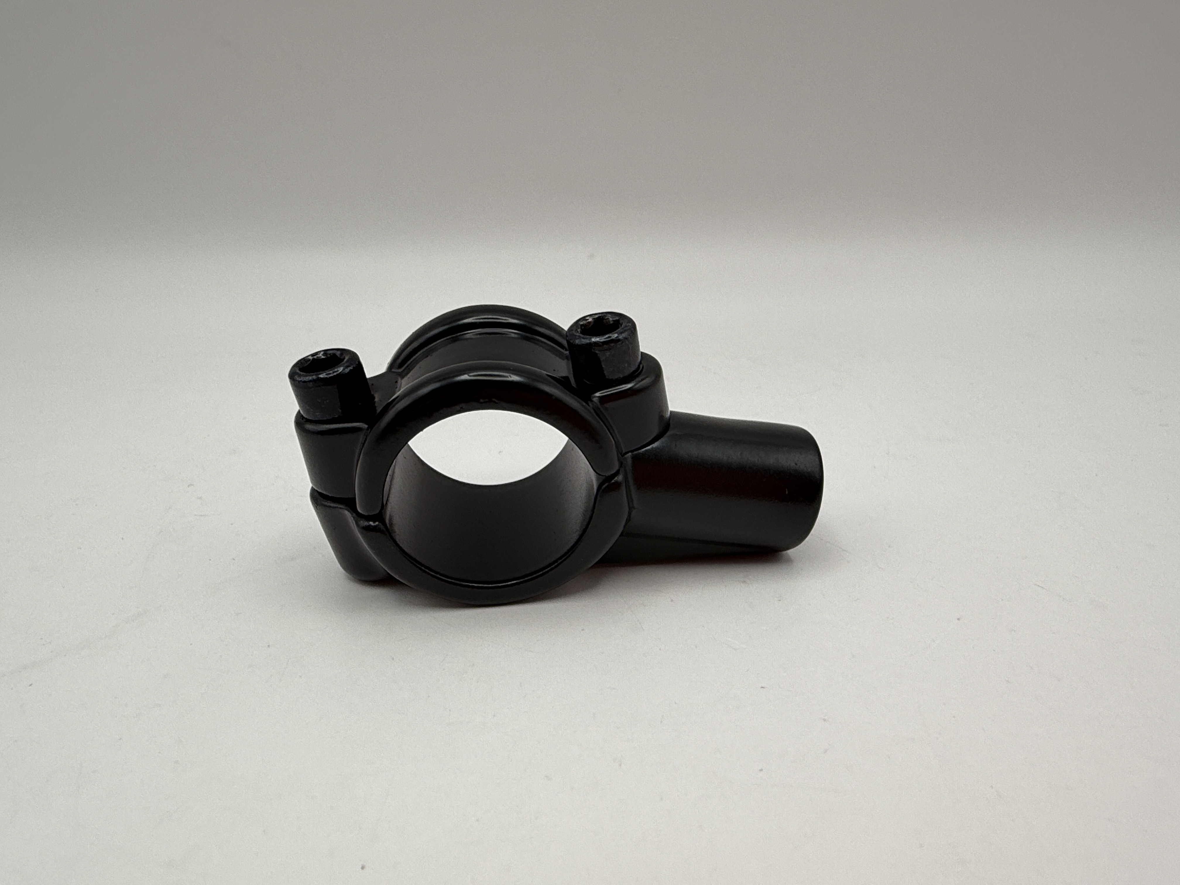 Hendler Mirror Clamp 10mm Black Universal For 7/8'' Handlebars