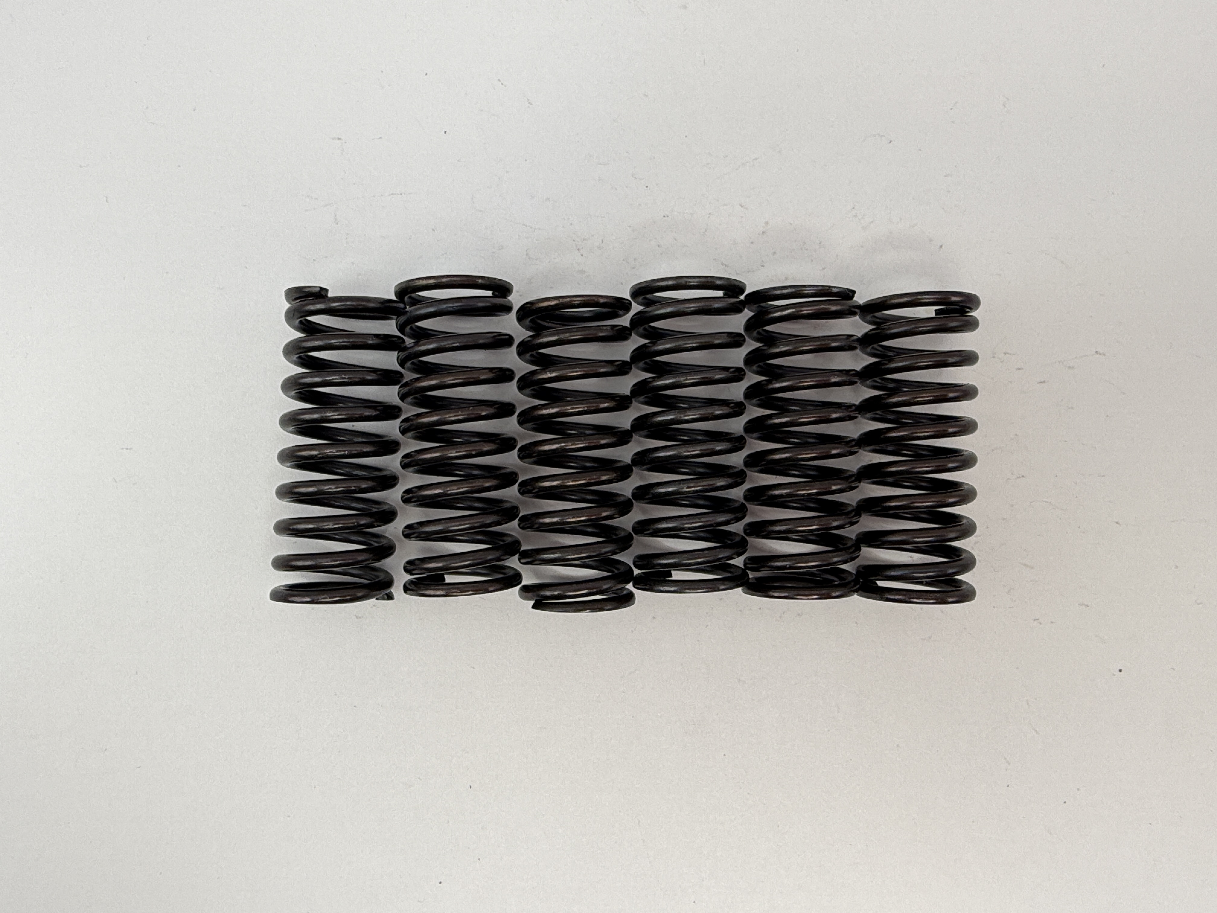 TourMax Clutch Springs Heavy Duty OD 16.60mm Length 43.50mm (2.30) OE Refs: 90501-224J9, 09440-20010