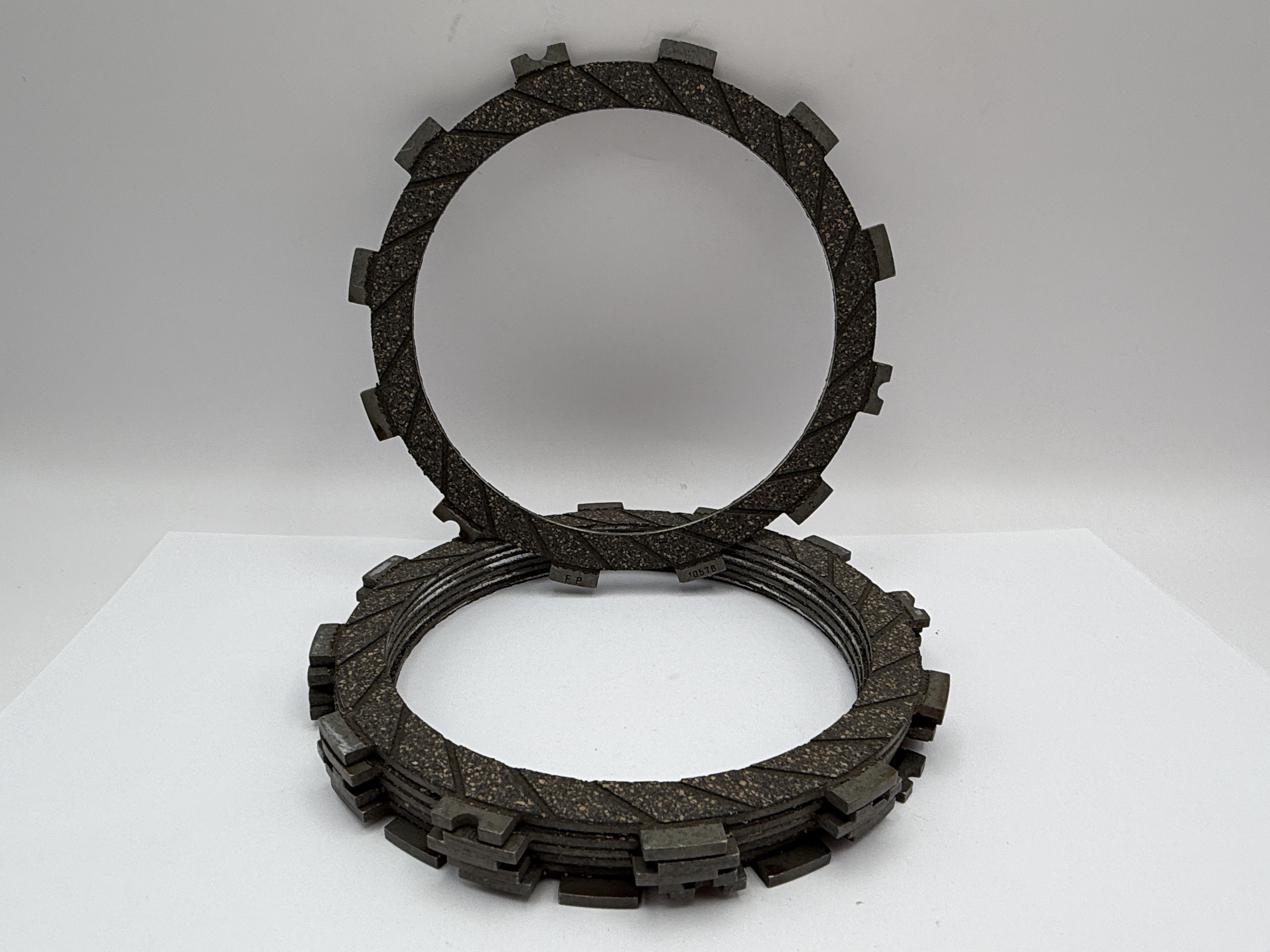 TourMax Clutch Friction Plate Set Kawasaki Z200A2 79, KL250A1-5 81-83, KL250C1-2 83-84, KLX250A1-2 82-83, Z250D1-2 80-81, Z250L1 82, Z250W1 83, KH500 H1 69-75, KH500 76