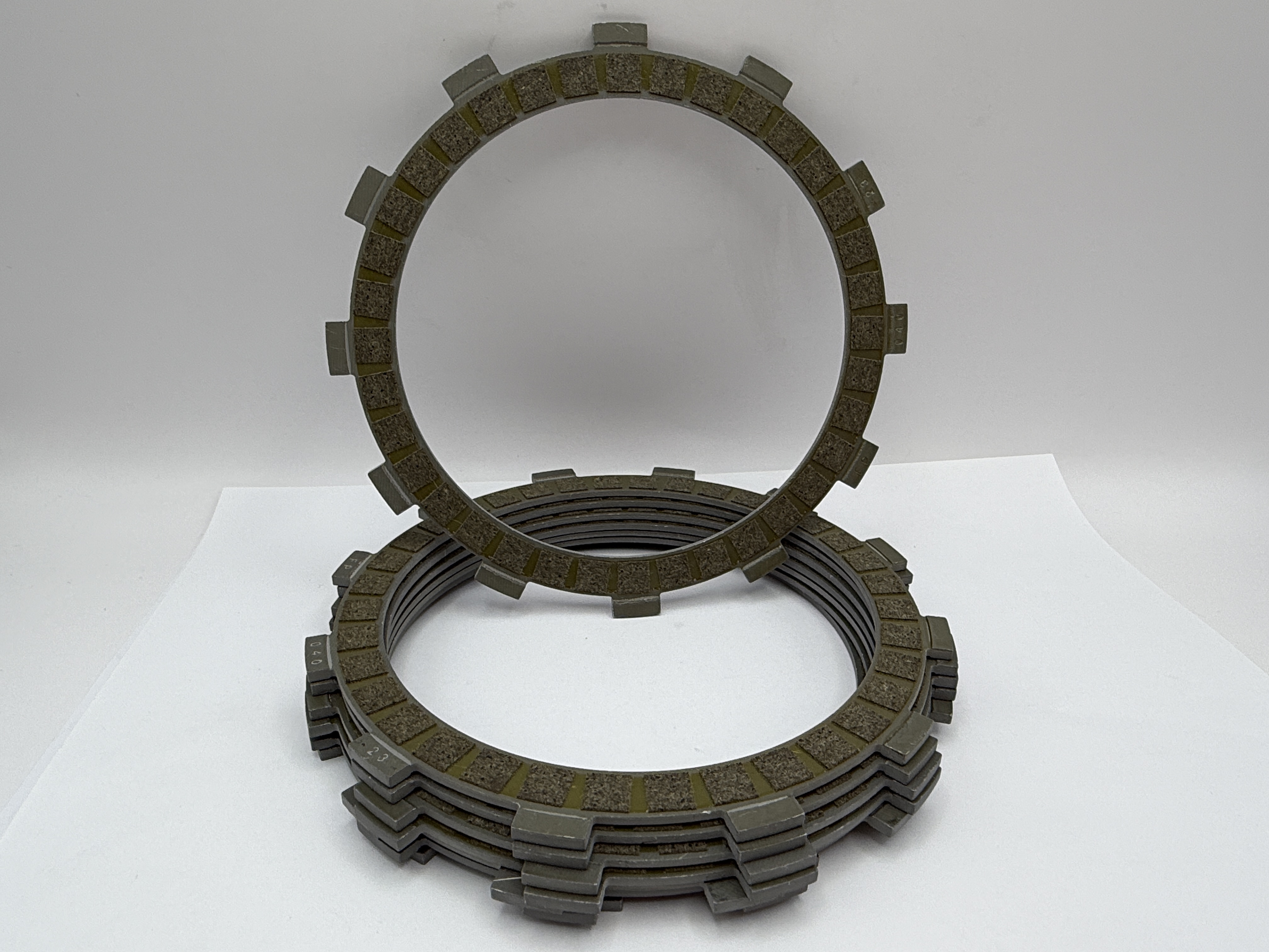 TourMax Clutch Friction Plate Set Kawasaki KX250 92-07, Suzuki RM250 98-02