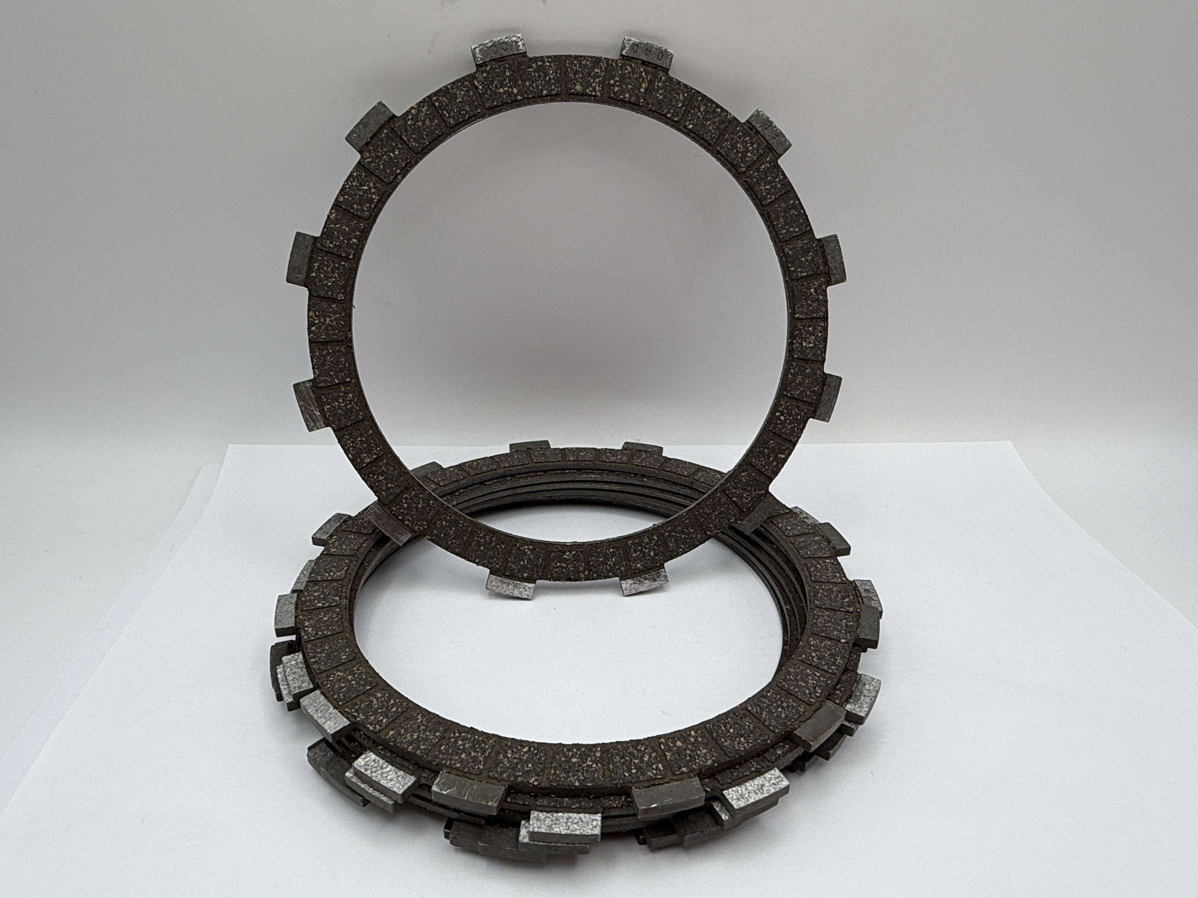 TourMax Clutch Friction Plate Set Kawasaki EN450A1-6 85-90, EN500A1-7 90-96, EN500C 96-09, ER500A1-3 97-99, ER500C1-3 01-03, ER500D1 01, EX500A1-7 97-93, GPZ500S 88-91, Z550 80-84, ZR550 Zephyr 90-93, GPZ550 84-86, ZX600C1-9 84-96, KL650A1-9 87-95