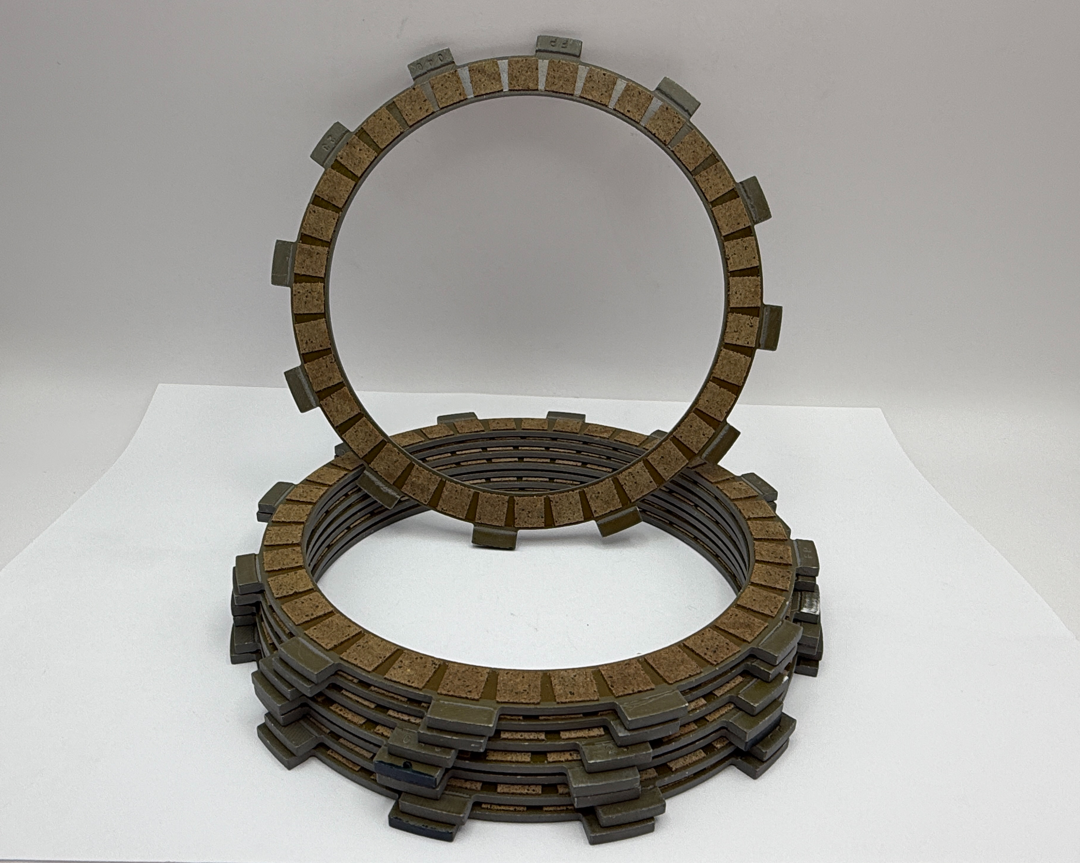 TourMax Clutch Friction Plate Set Kawasaki W650 92-03, VN800A10-11 04-05, VN800B7-10 02-05, VN800C1-2 99-00, VN800E1-E6F 01-06
