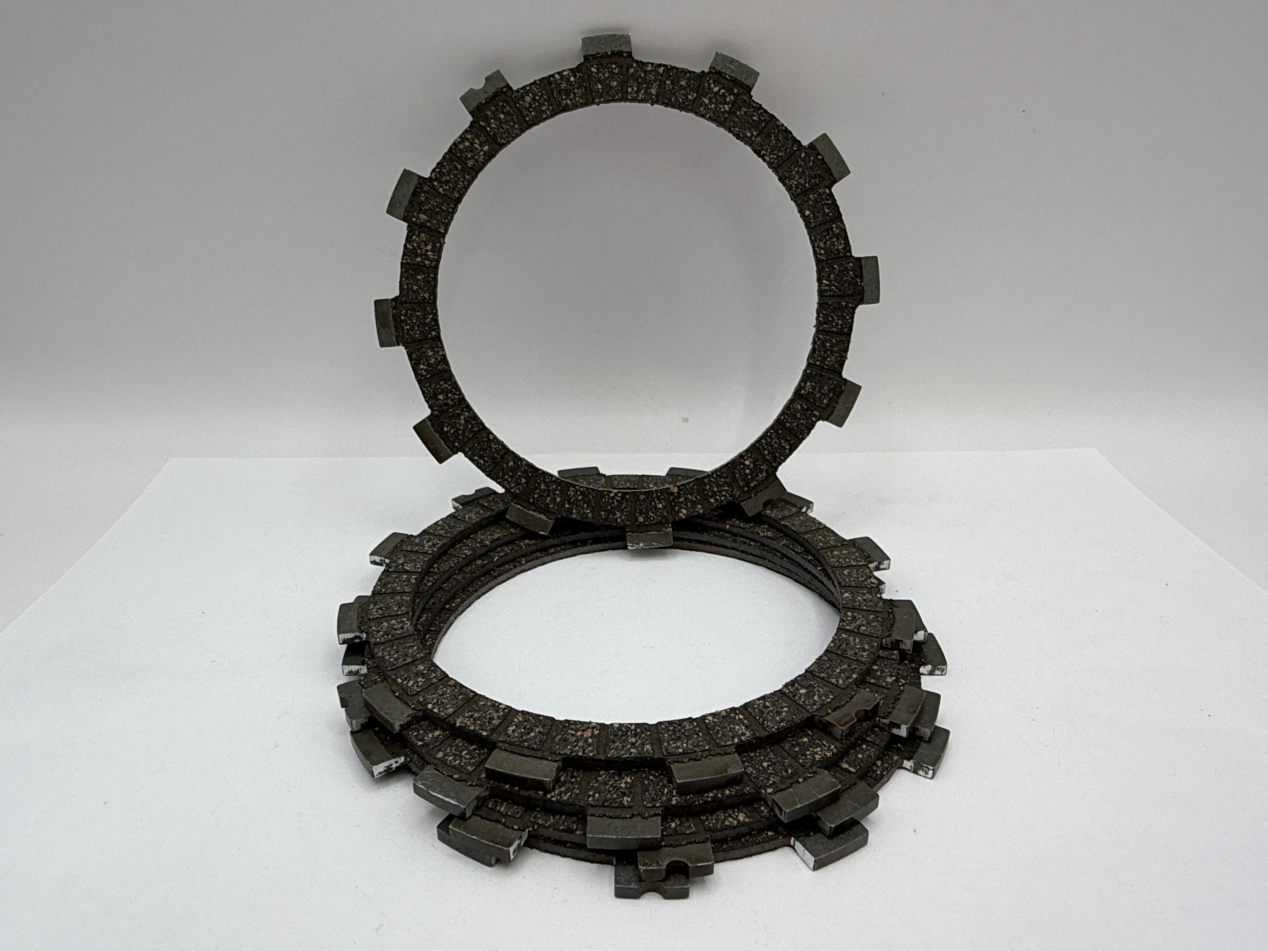 TourMax Clutch Friction Plate Set Suzuki RM80 89-01, RM85 02-04, 07-09, RM85L 03-05, DR100 83-90, DR125 84, GN125 82-83, 91-99, GS125 99, GZ125 Marauder 98-99, 08-10, SP125 82-83, TU125 99
