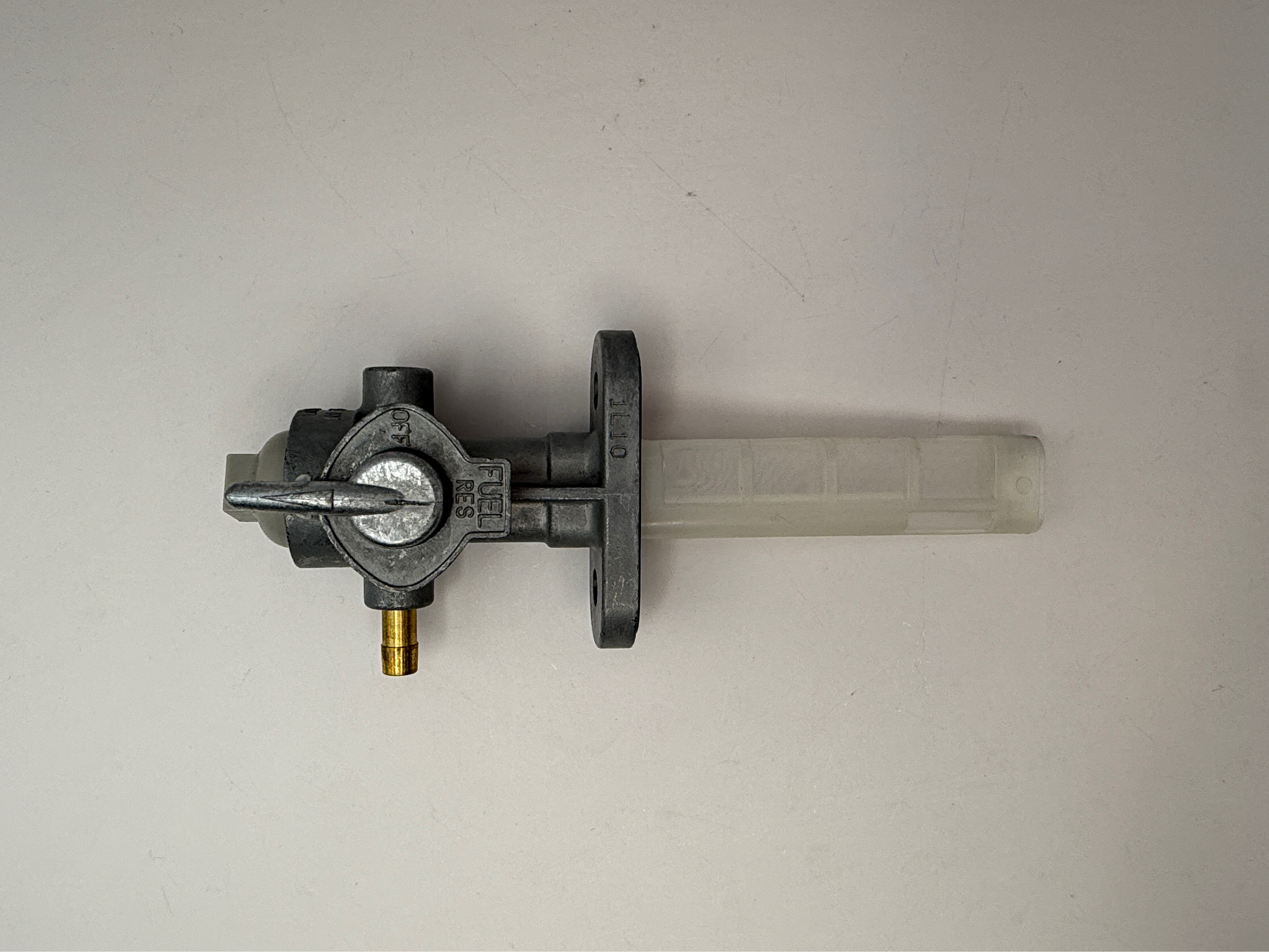 TourMax Petrol Tap Suzuki DR125 82-84, DR250 82-86 OE Ref: 44300-38203