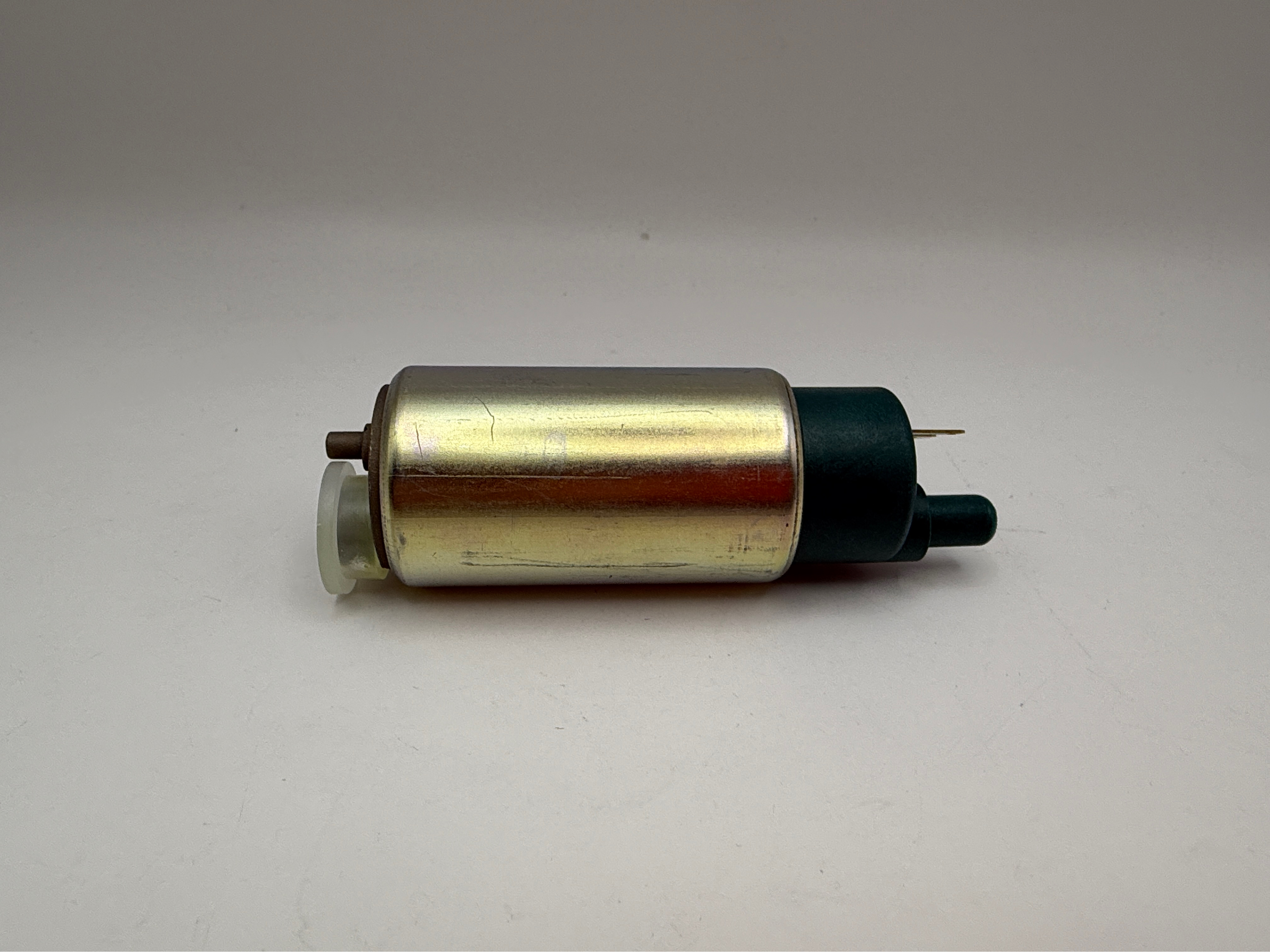 TourMax Fuel Pump Inside Tank Type Yamaha, Suzuki Models OE Refs: 1B7-13907-00/02/10, 1P5-13907-00/02, 3D7-13907-00/10, 3D9-13907-00/10, 59C-13907-00, 5RU-13907-00/01/02/10/11, 5S9-E3907-00/10, 5VU-13907-00/10, 5XT-13907-10, 15100-20H02, 15100-03H30