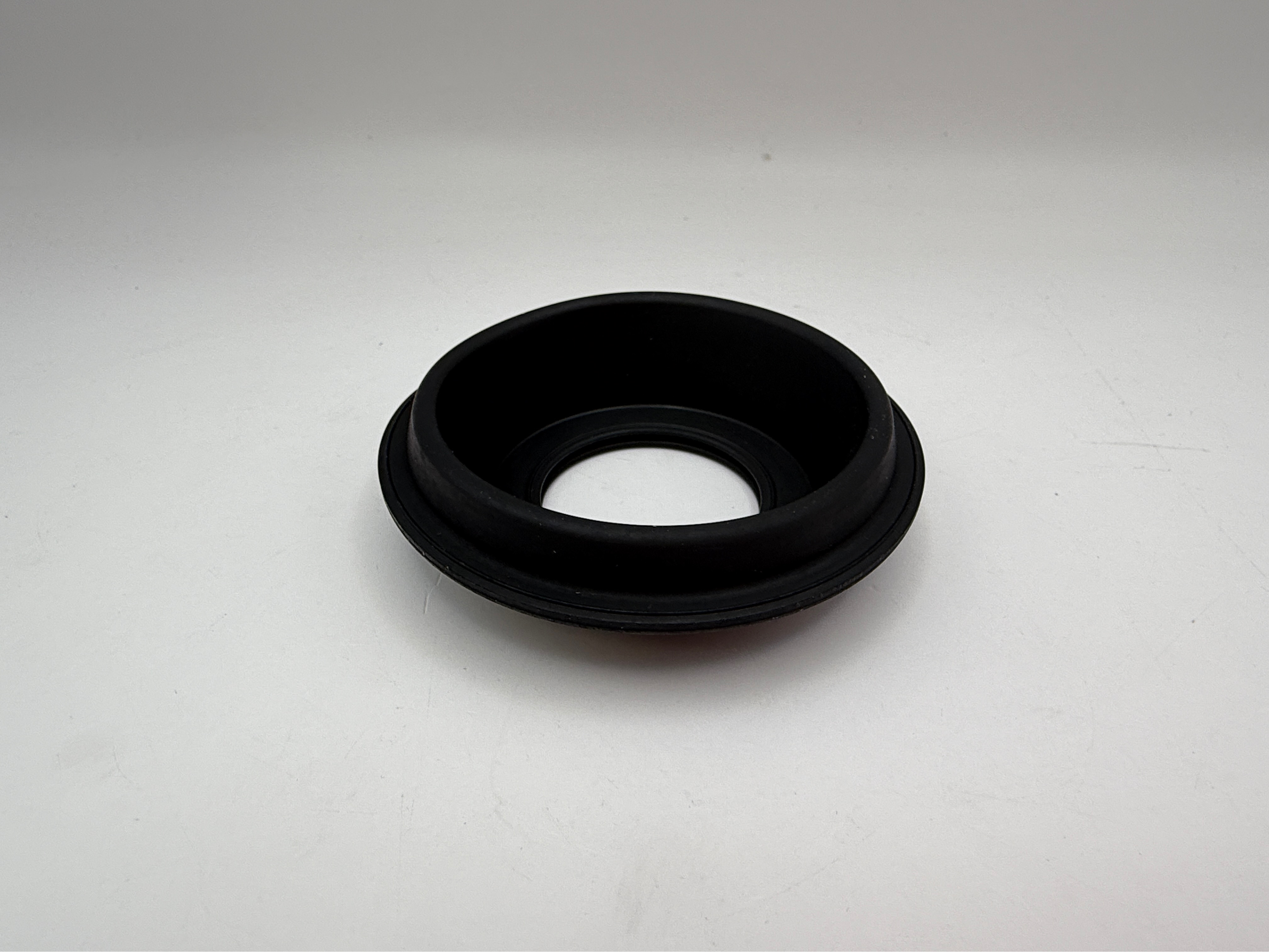 TourMax Carb Diaphragm Suzuki GS500E 89-91, 94-96, GSX600F 90-95, GSX-R600 92-93, GSX750F 89-96, GSX-R750 88-90, GSX1100G 91-94, GSX-R1100 89-90, GSF1200 Bandit 96 OE Ref: 13507-17C00
