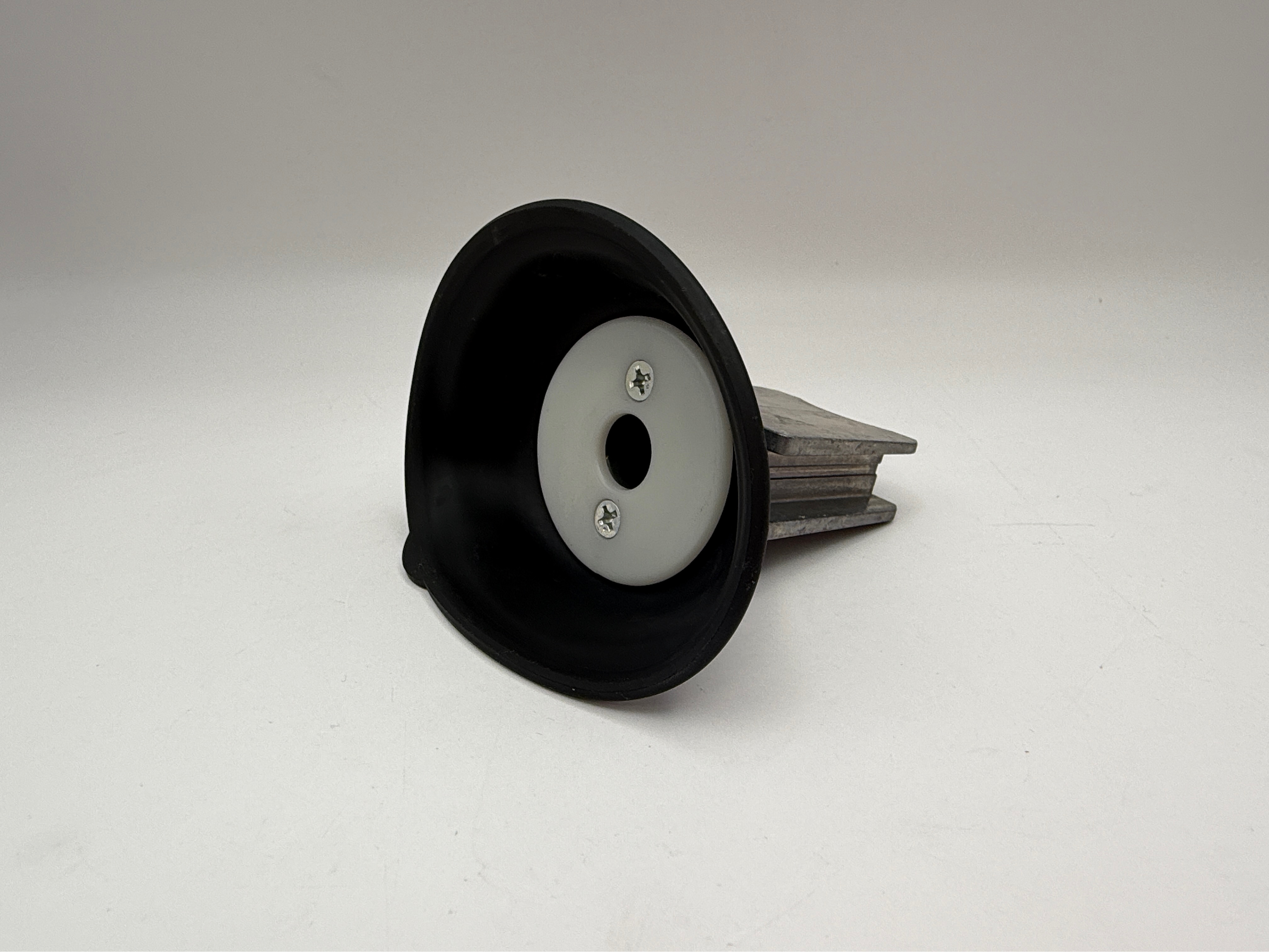TourMax Carb Diaphragm Suzuki LT-F250 90-99, LT-F250F 99, LT-F300F King Quad 99, LT-F4WD 90-95, LT-4WD Quad Runner 96-98 OE Ref: 13500-19B62