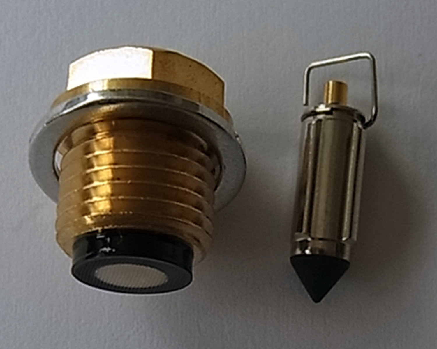 TourMax Carb Float Needle & Seat Set OE Ref: 42H-14390-00