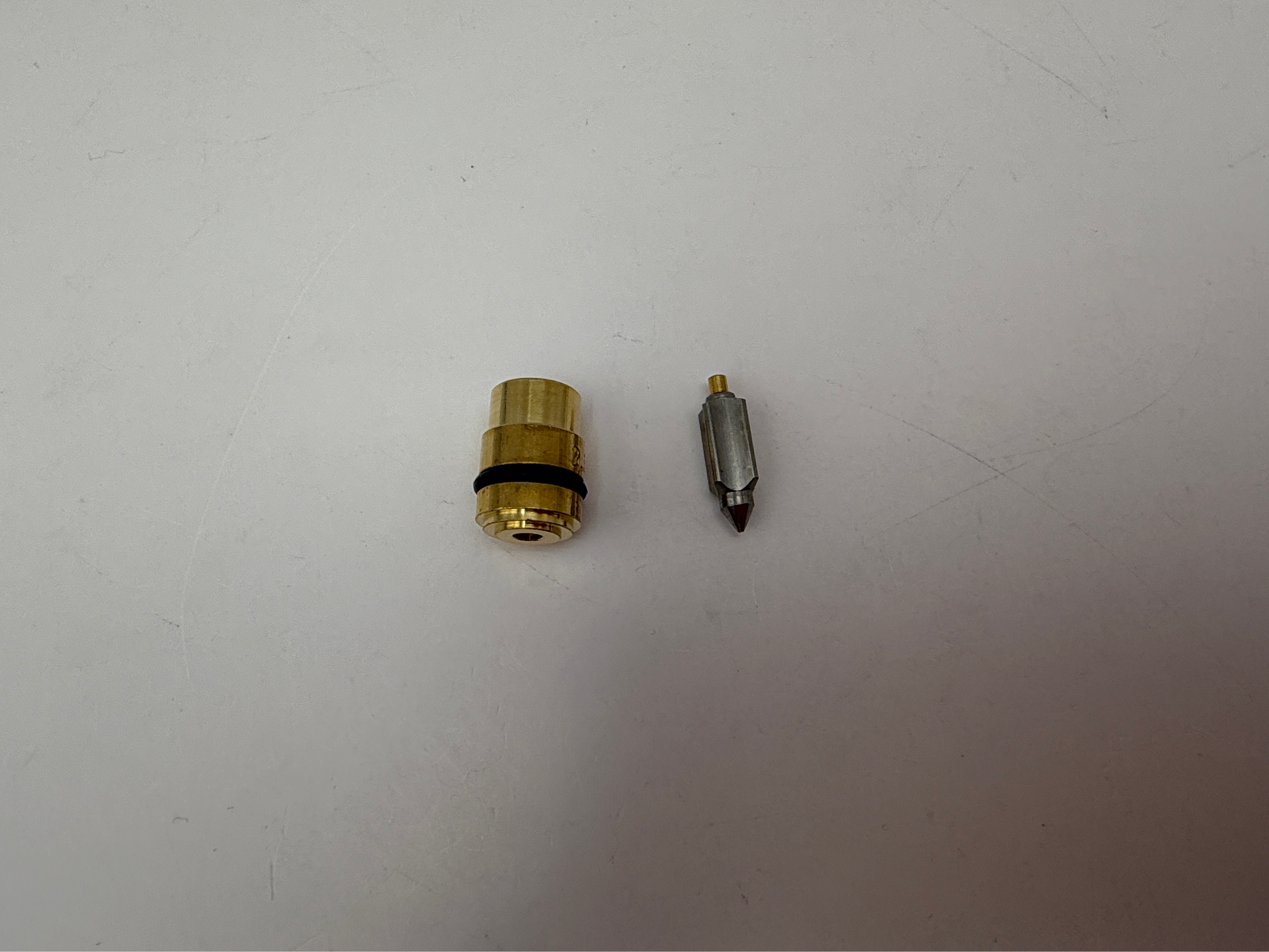 TourMax Carb Float Needle & Seat Set OE Refs: 4L0-14190-25, 16030-1013