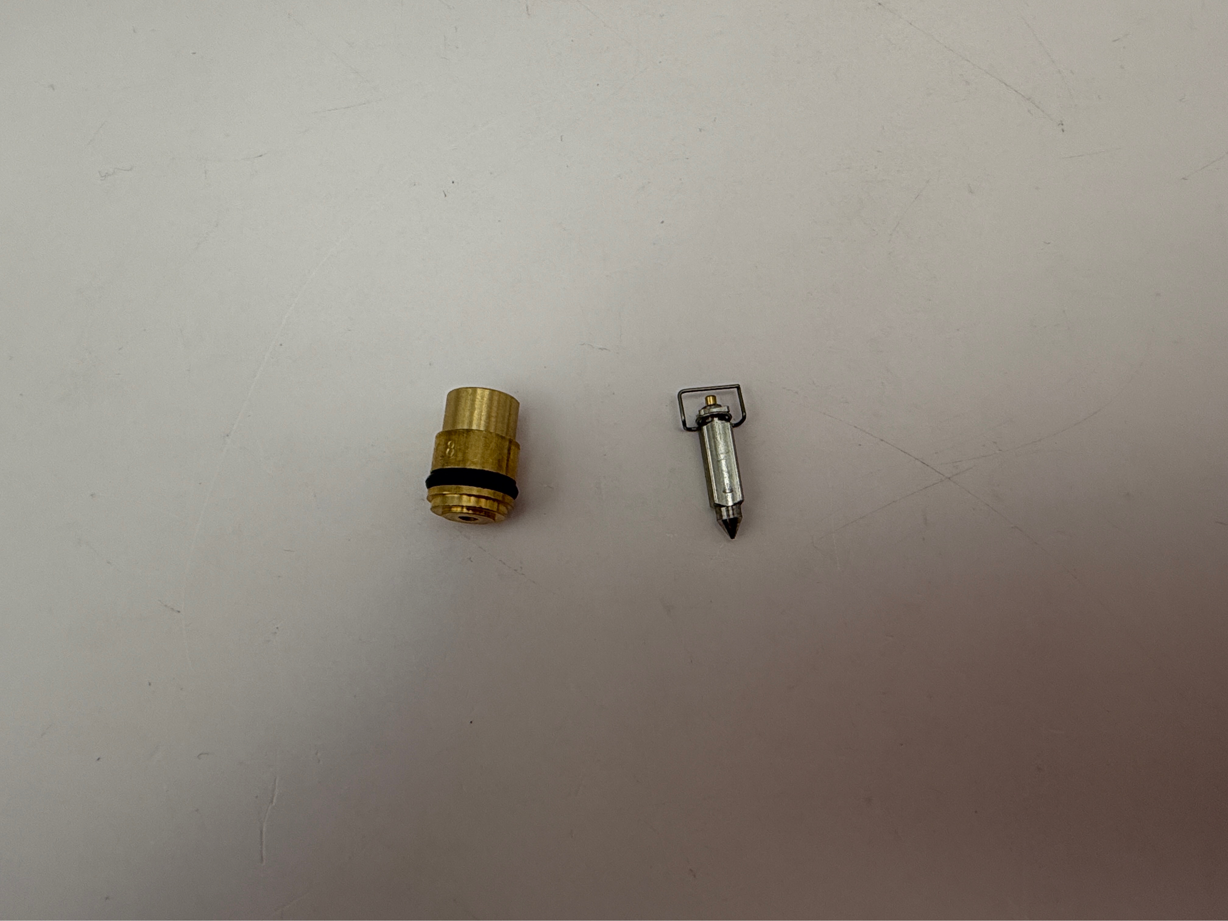 TourMax Carb Float Needle & Seat Set OE Refs: 5HH-14190-18, 5HP-14107-18, 5RM-14107-18, 5PC-14107-18, 13370-08G00