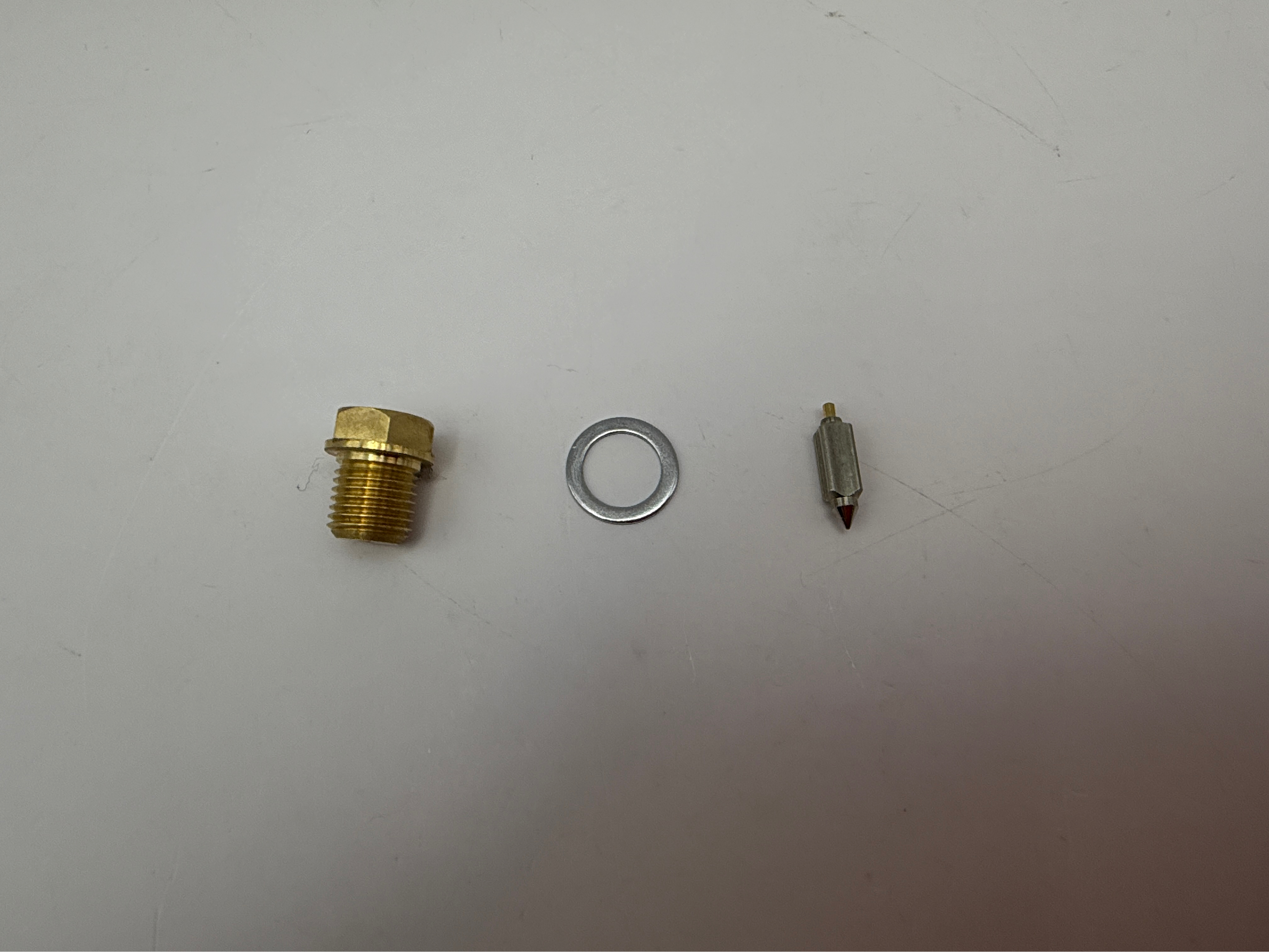 TourMax Carb Float Needle & Seat Set OE Refs: 13370-23010, 353-14190-15