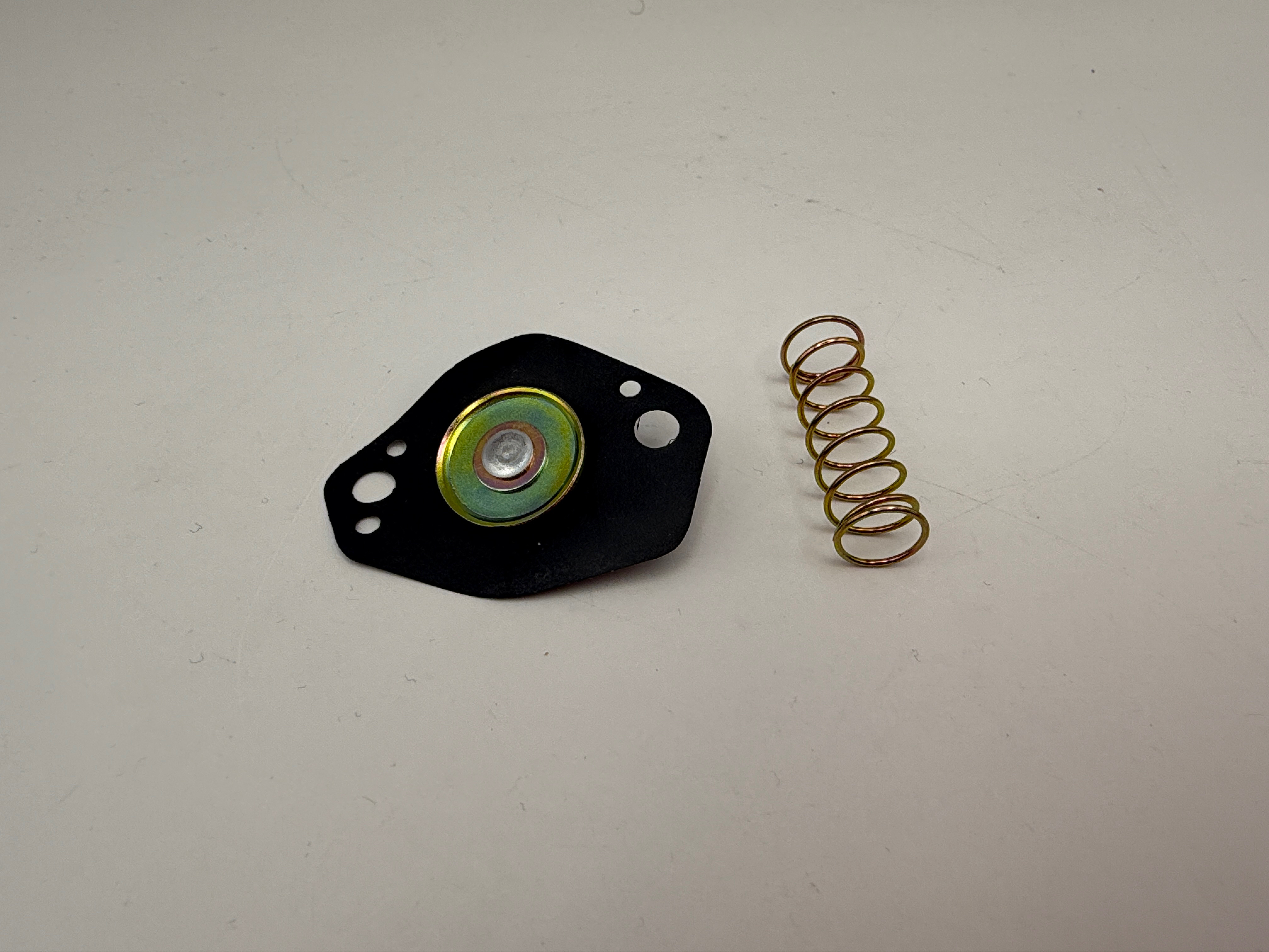 Tourmax Air Cut Off Valve Yamaha YFM400 Kodiak 00-01, YFM400 Big Bear 00-02 OE Refs: 5EL-1490H-00, 5AP-14940-00, 4XY-14589-00