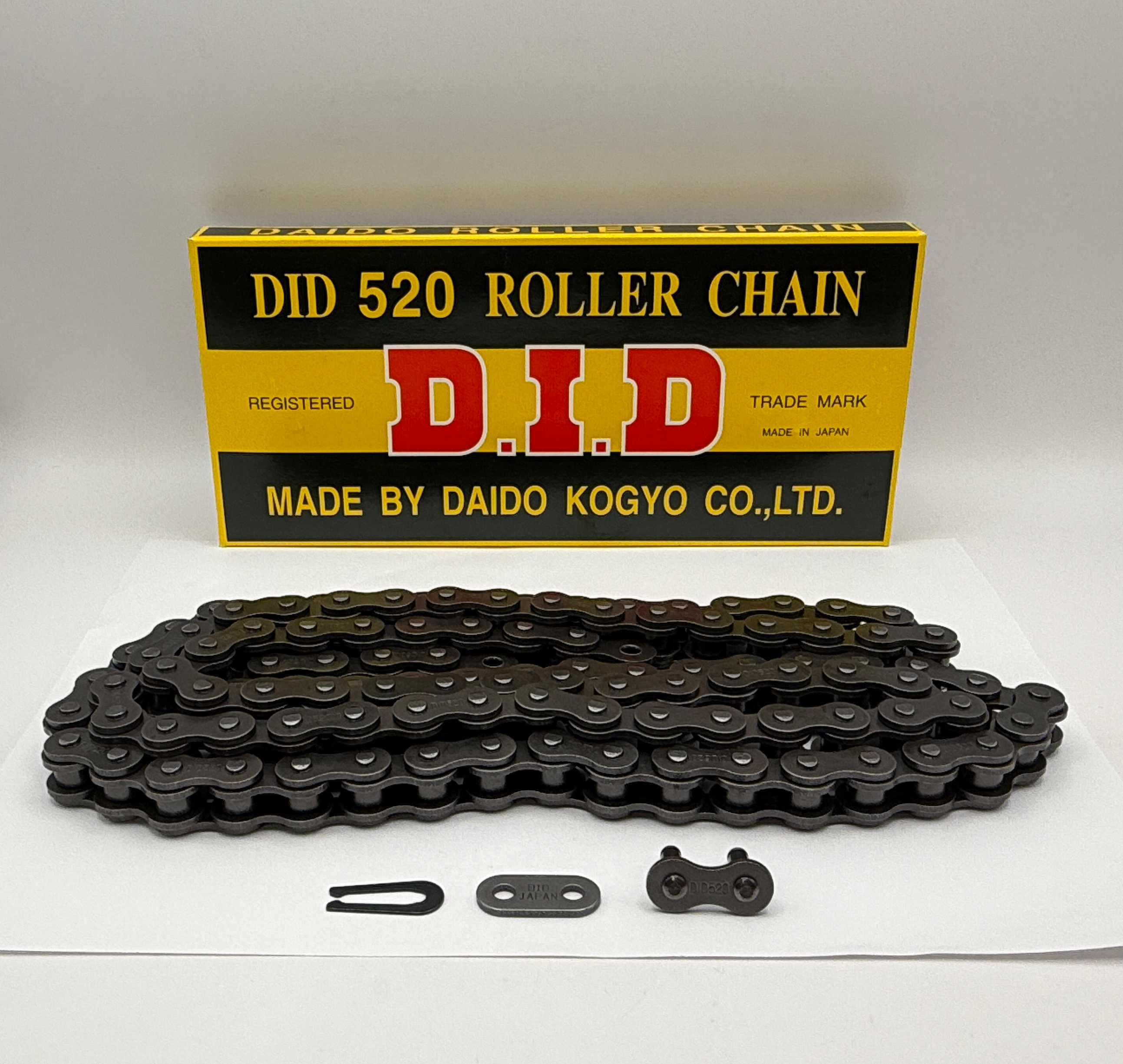 DID Chain Standard Duty Black 520-112L (29.8KN) (RJ Split Link)