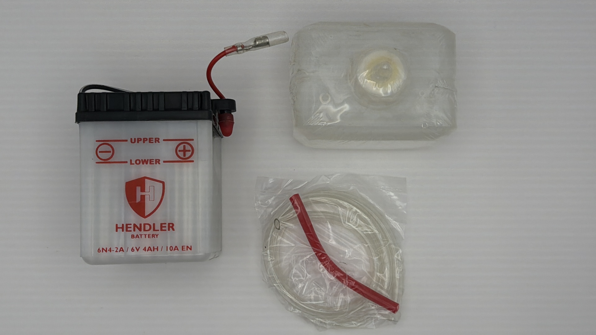 Hendler Battery 6N4-2A With Acid Pack 6v 4AH L:71mm H:94mm W:71mm