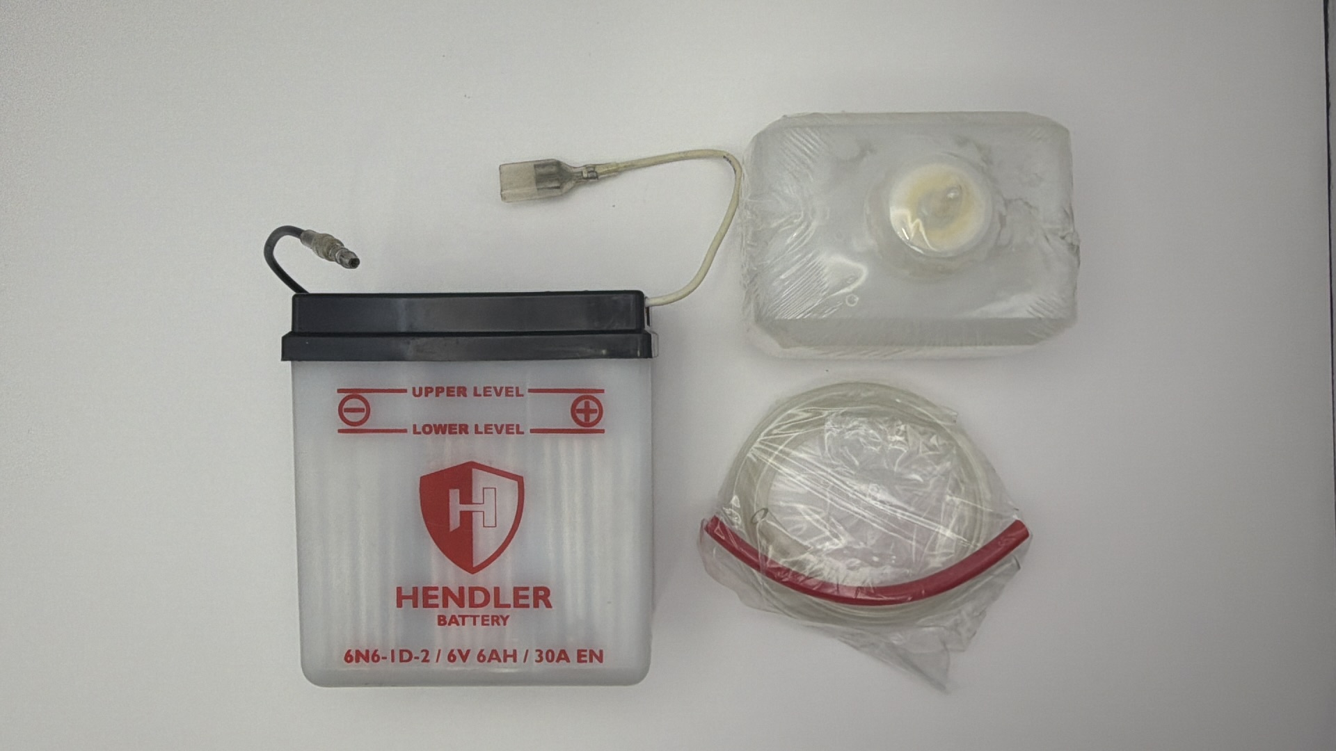 Hendler Battery 6N6-1D-2 With Acid Pack 6v 6AH L:99mm H:109mm W:56mm