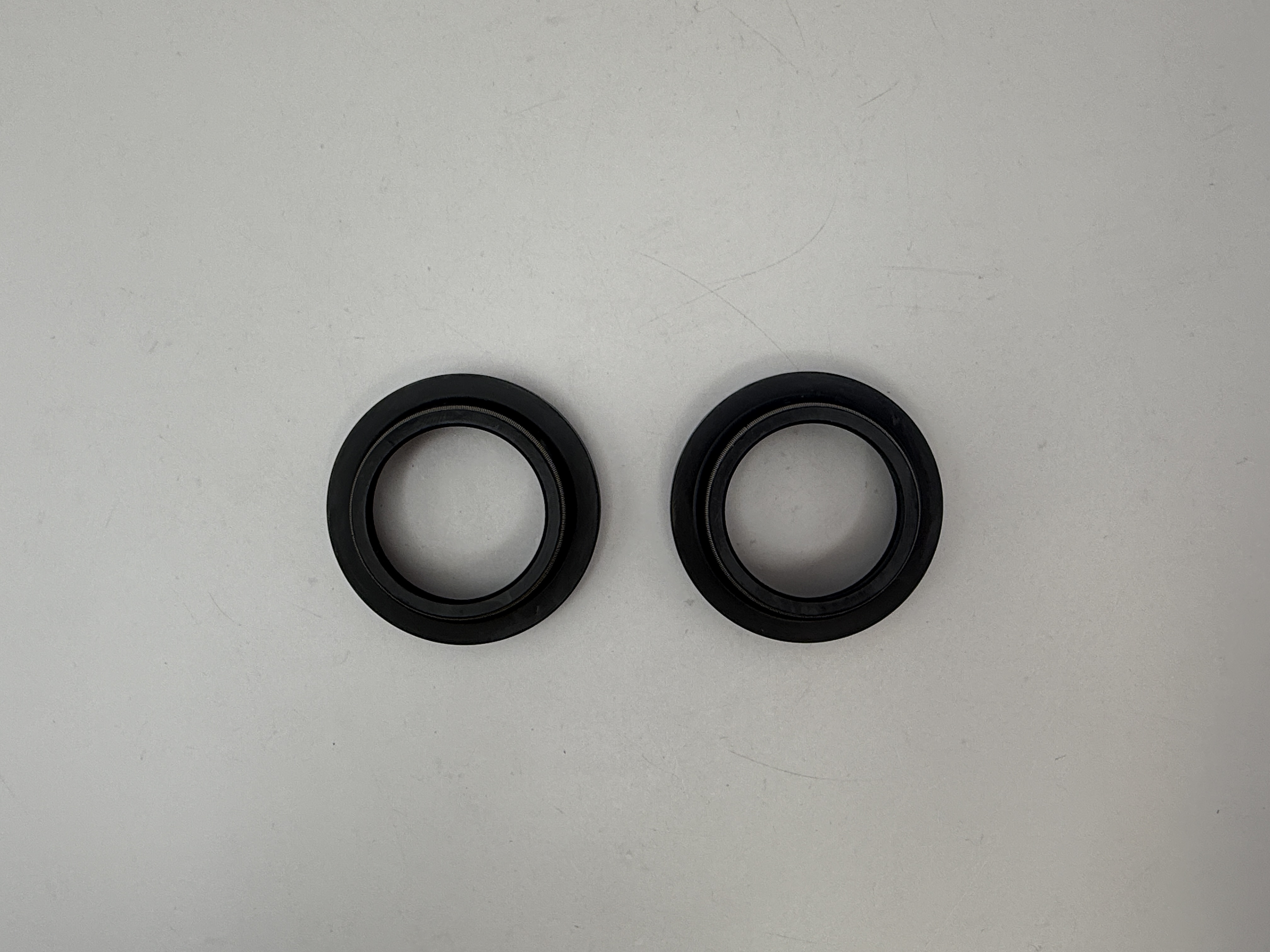 Hendler Fork Dust Seal 32mm x 44mm x 5.5mm/12.5mm Push in Type