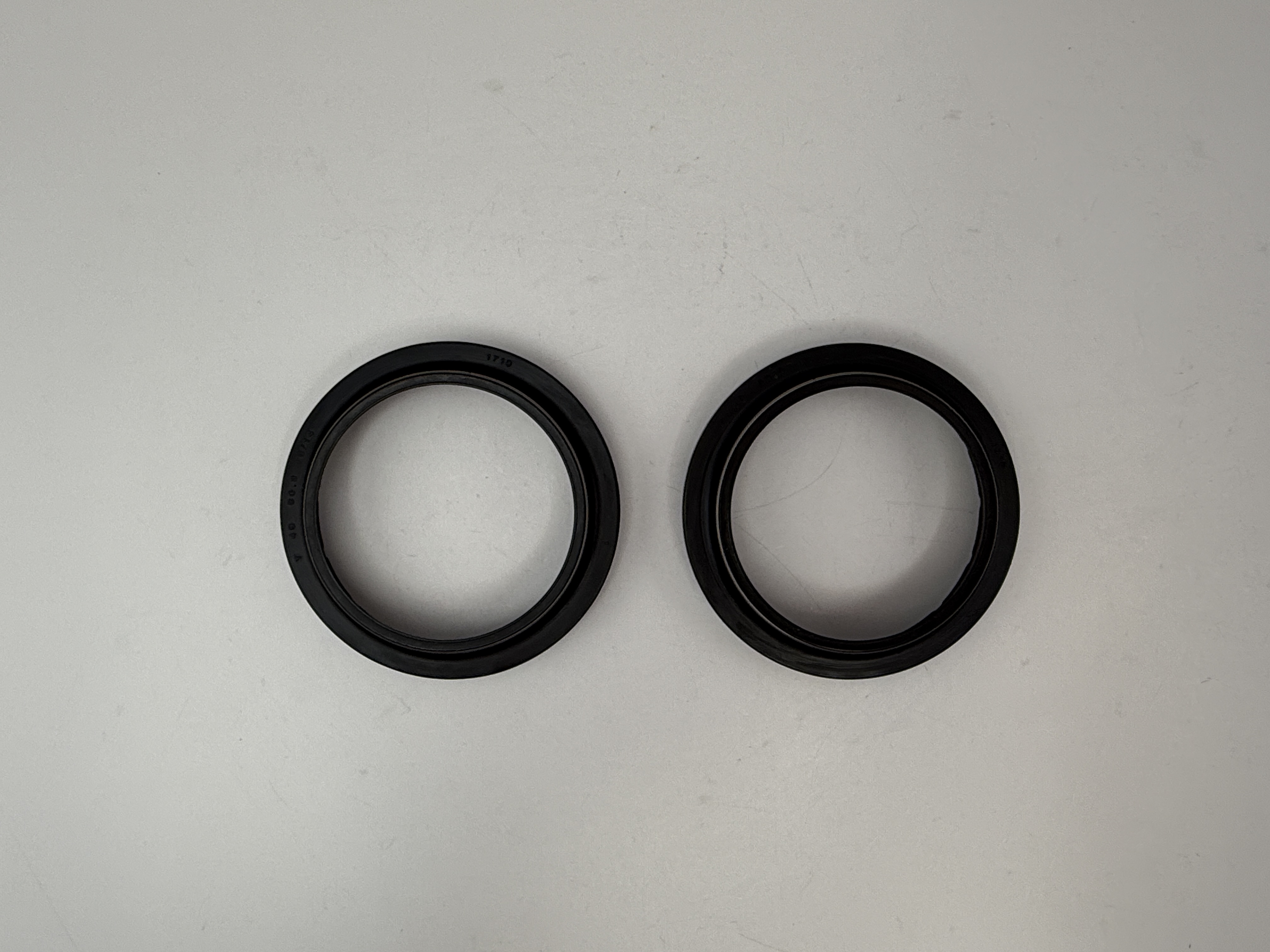Hendler Fork Dust Seal 49mm x 60mm x 6mm/13.50mm Push In Type