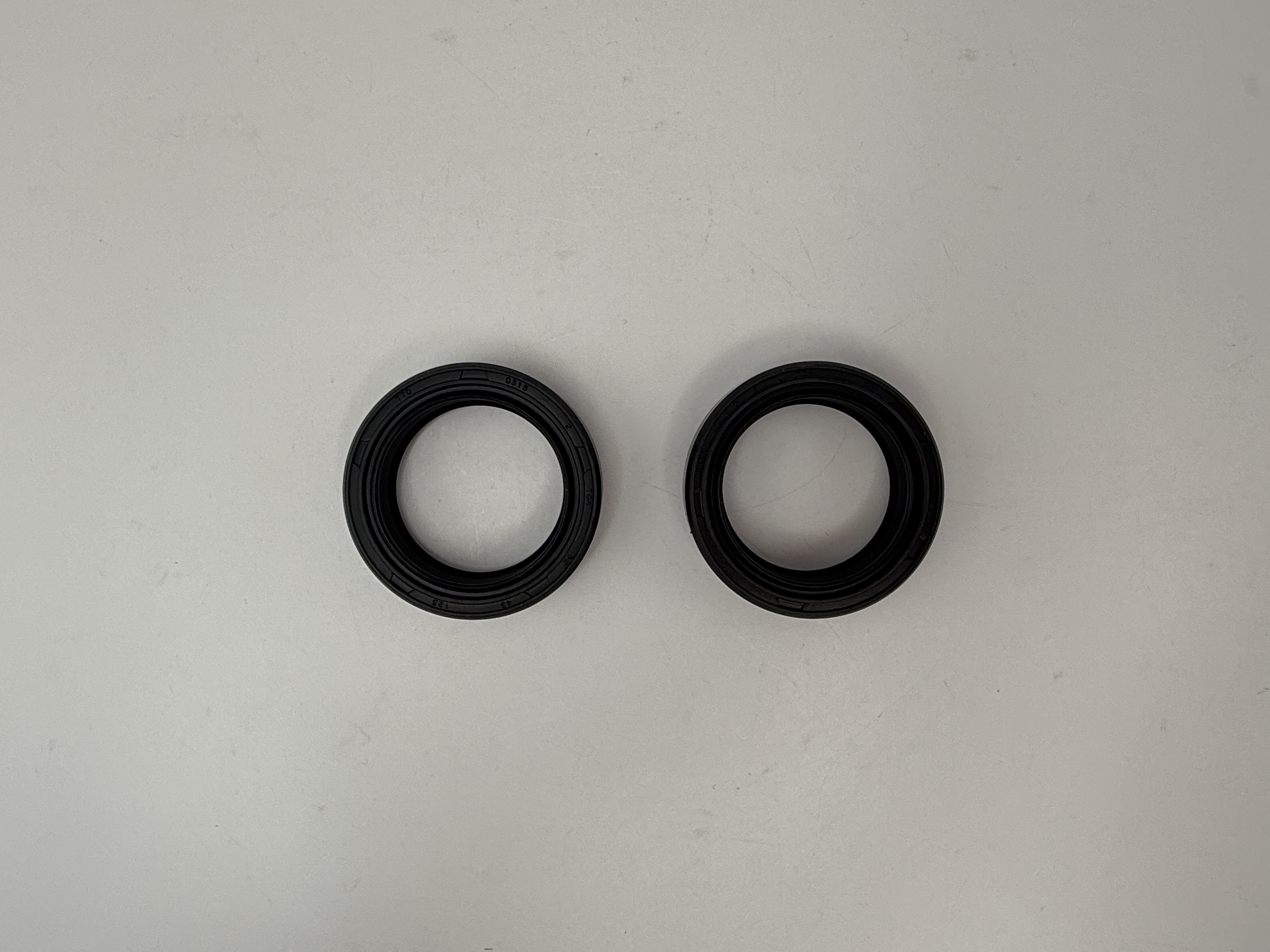 Hendler Fork Seals 32mm x 43mm x 12.5mm With No Lip