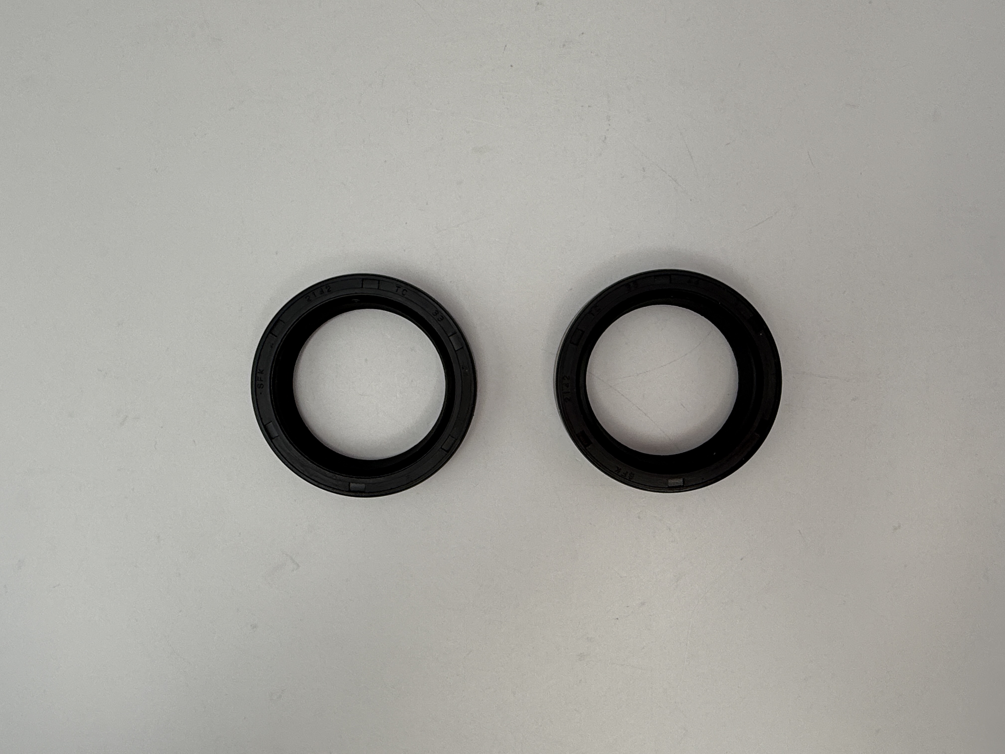 Hendler Fork Seals 33mm x 44mm x 9mm With No Lip