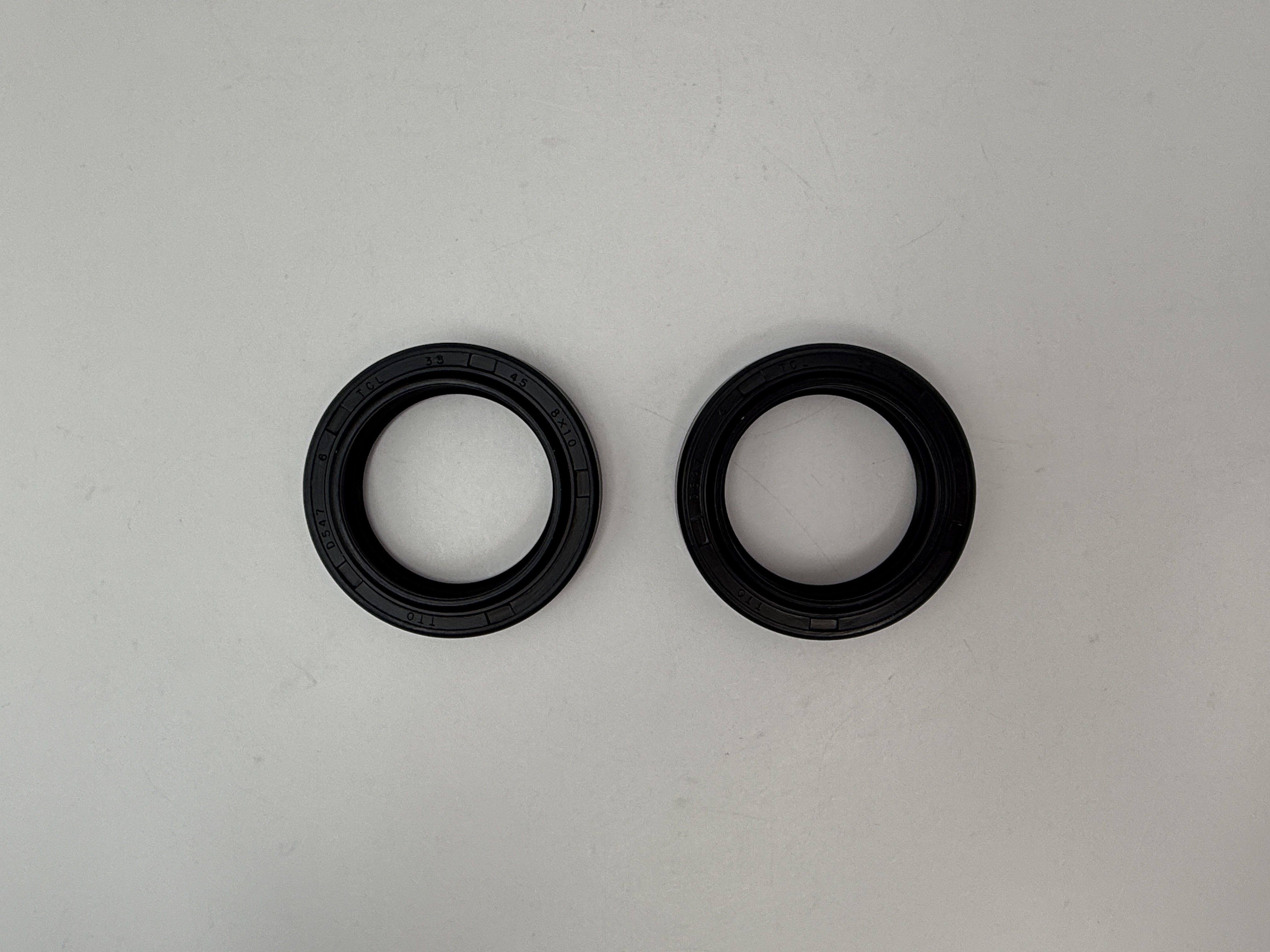Hendler Fork Seals 33mm x 45mm x 8mm With A Lip Of 10mm