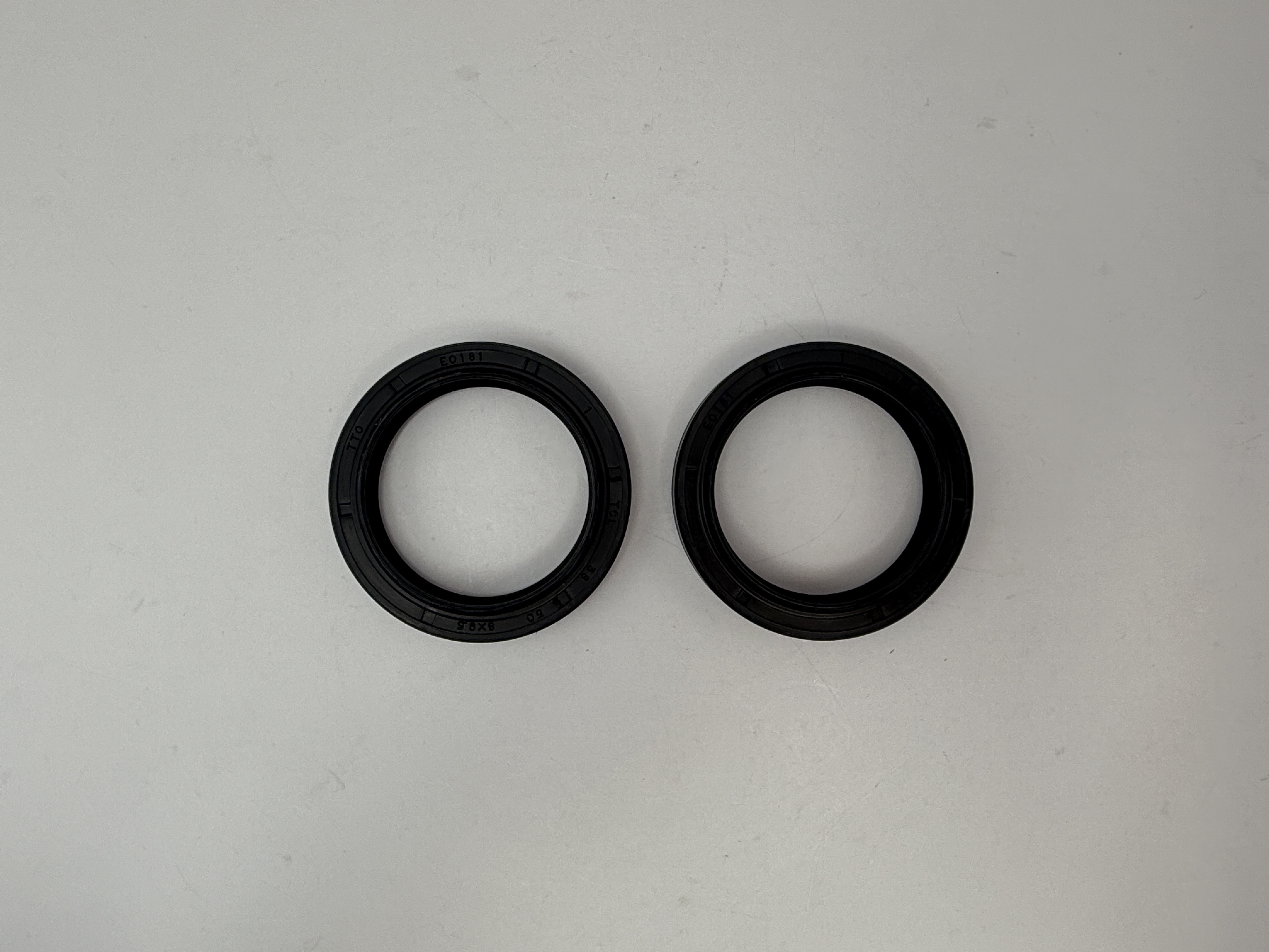 Hendler Fork Seals 38mm x 50mm x 8mm With A Lip Of 9.5mm