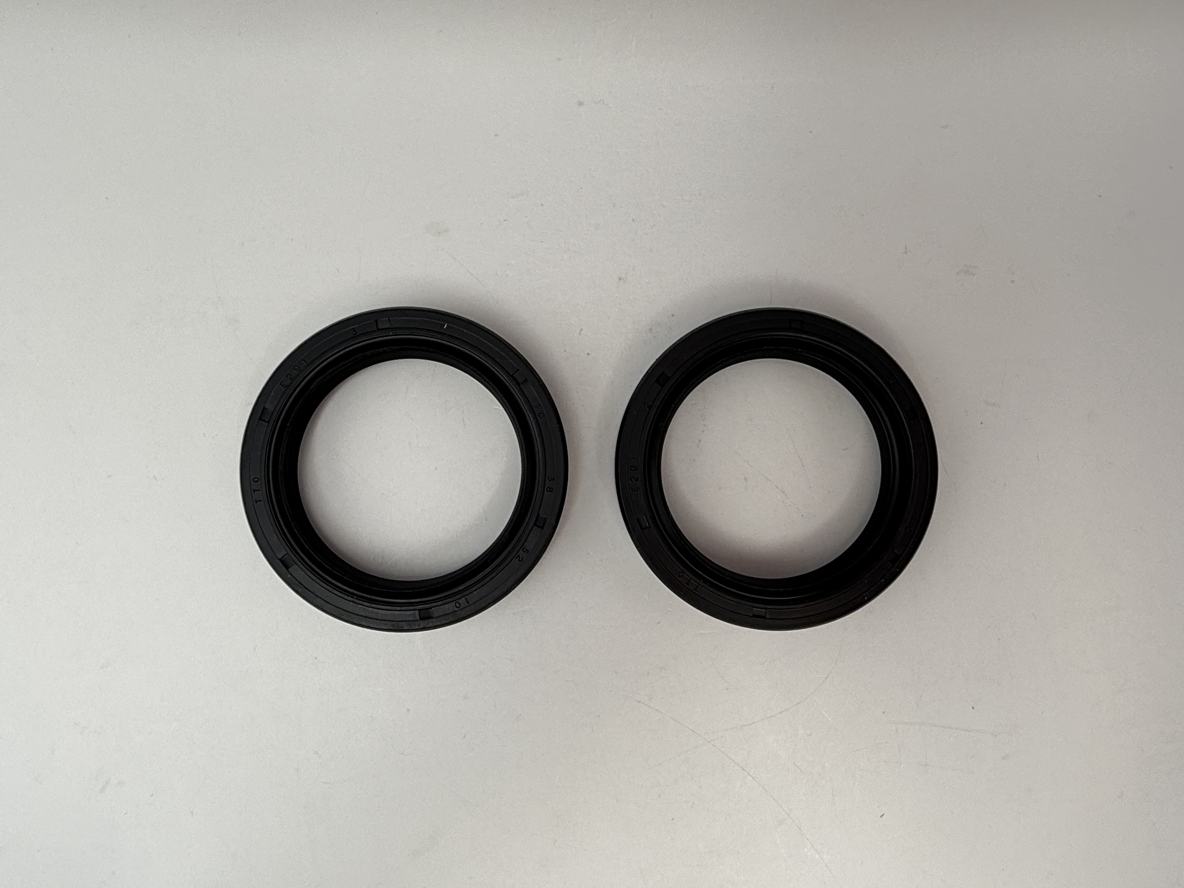 Hendler Fork Seals 38mm x 52mm x 11mm With No Lip