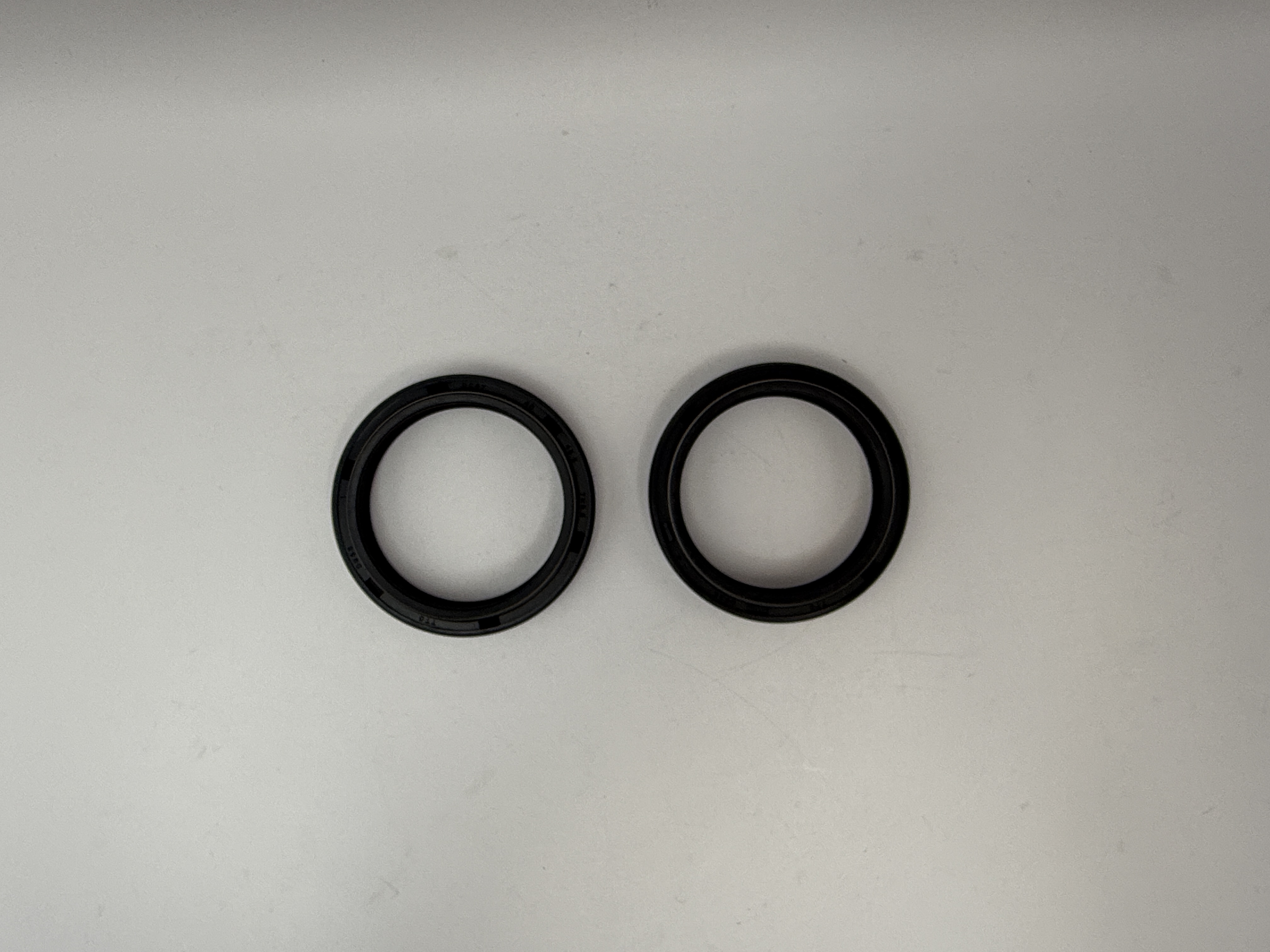 Hendler Fork Seals 40mm x 49.50mm x 7mm With A Lip Of 9.5mm