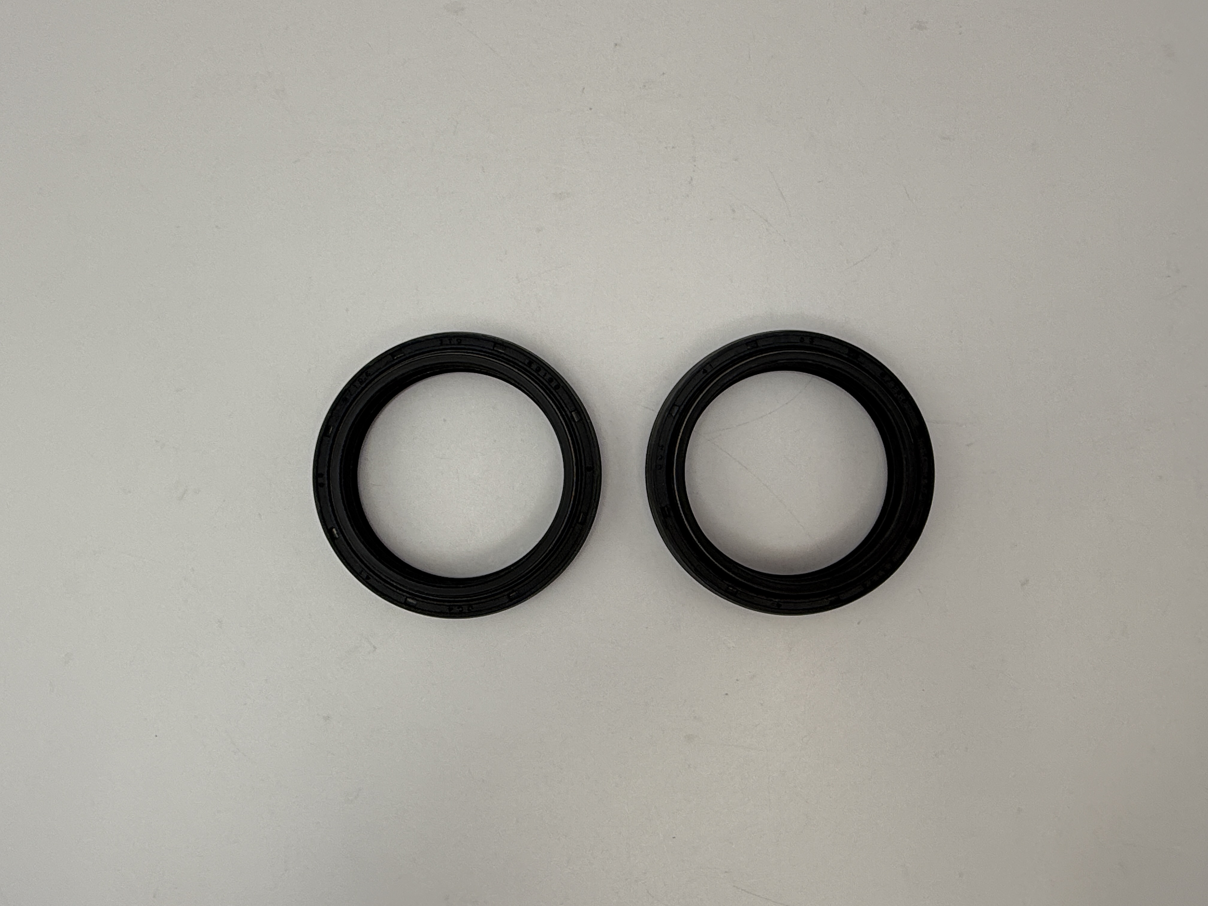 Hendler Fork Seals 41mm x 53mm x 8mm With A Lip Of 10.50mm