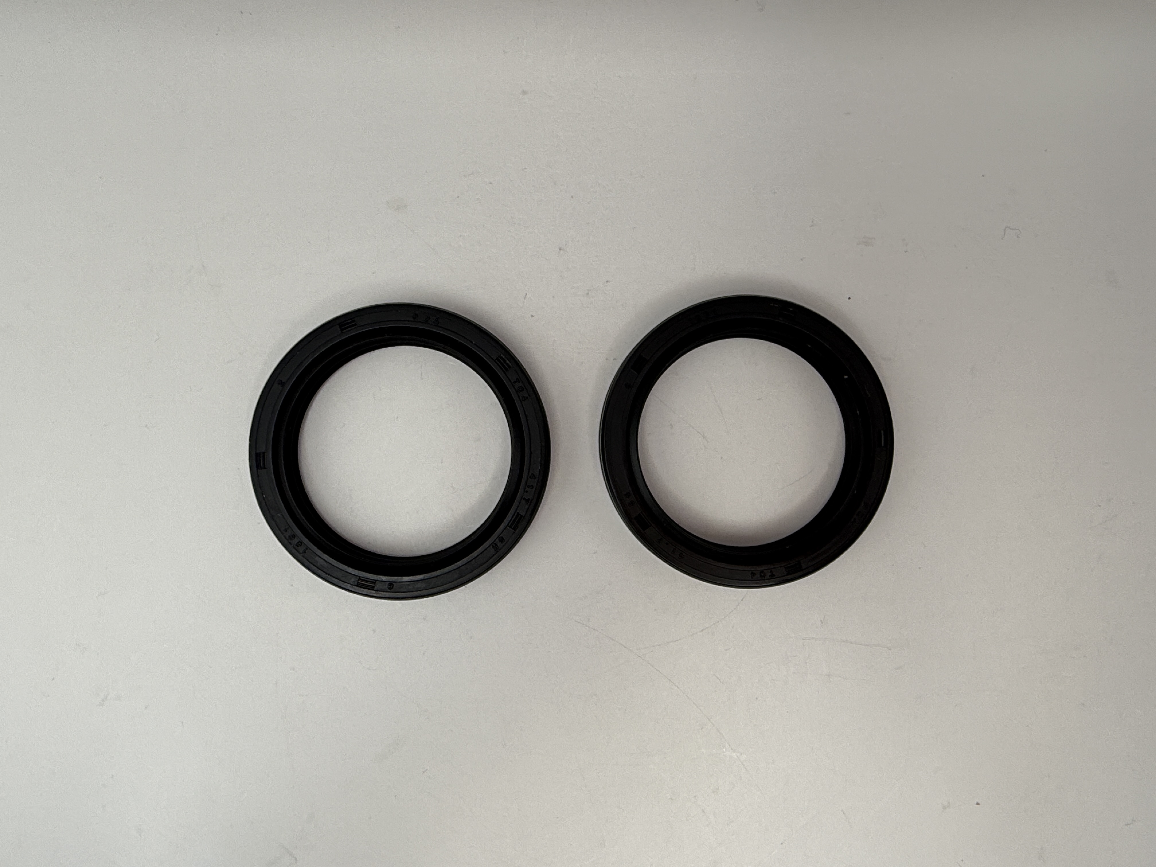 Hendler Fork Seals 41.7mm x 55mm x 8mm With No Lip