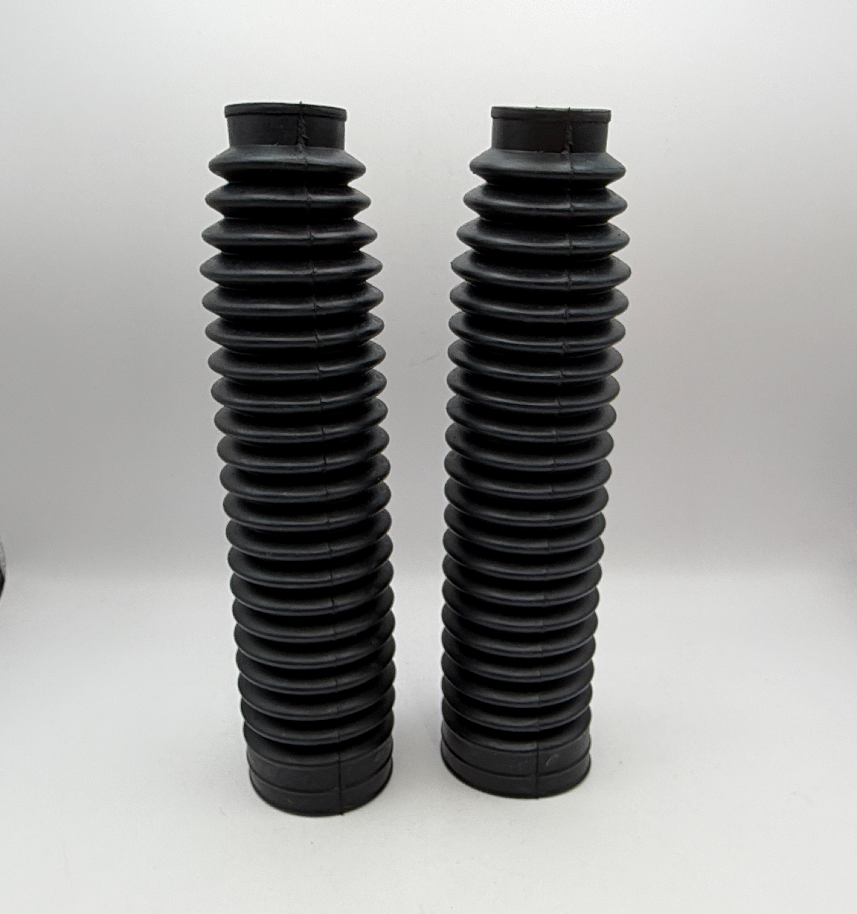 Hendler Fork Gaitors Medium Black 245mm Long, Top 30mm, Bottom 55mm