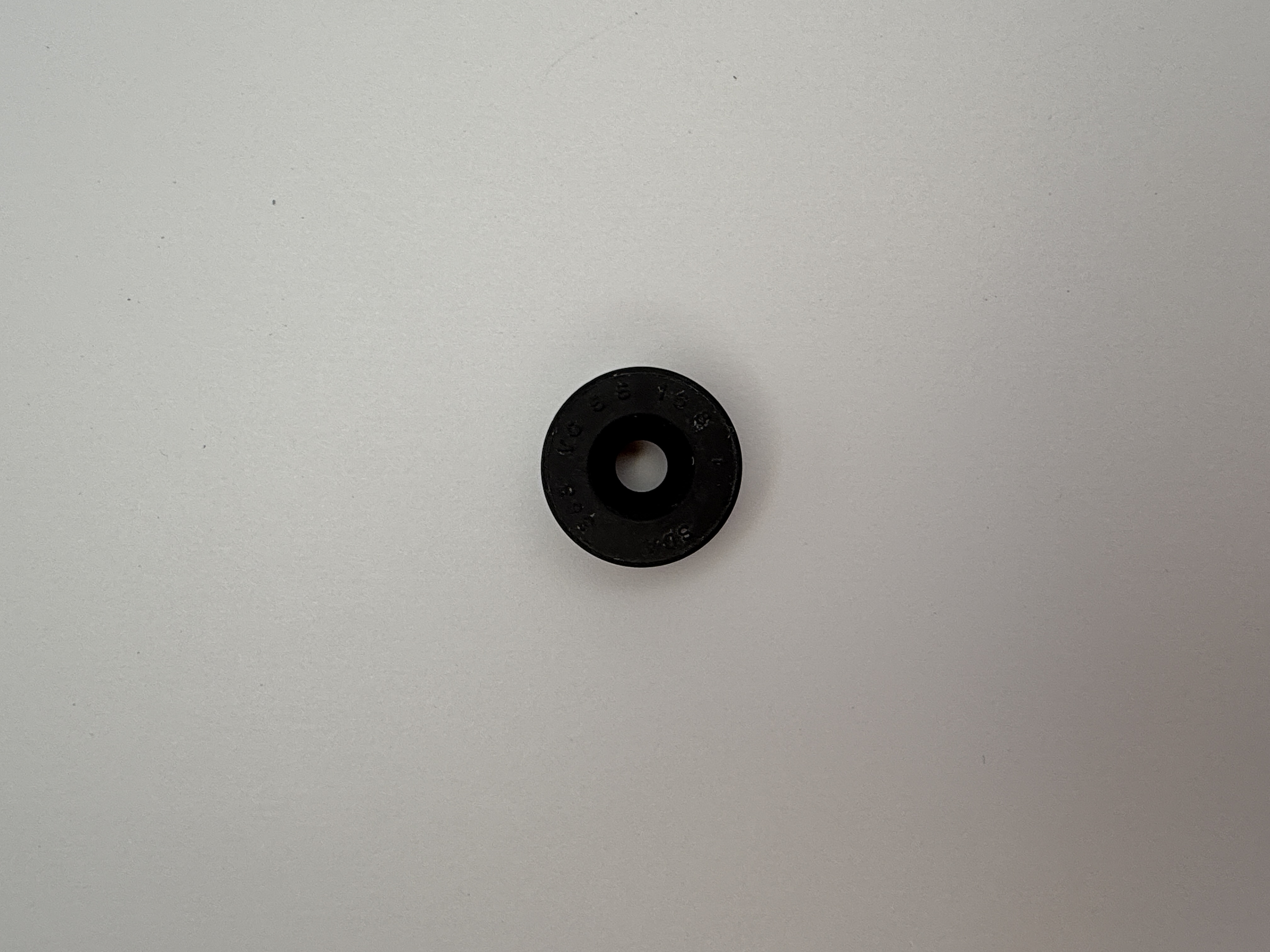 Hendler Oil Seal 16 x 5.5 x 8