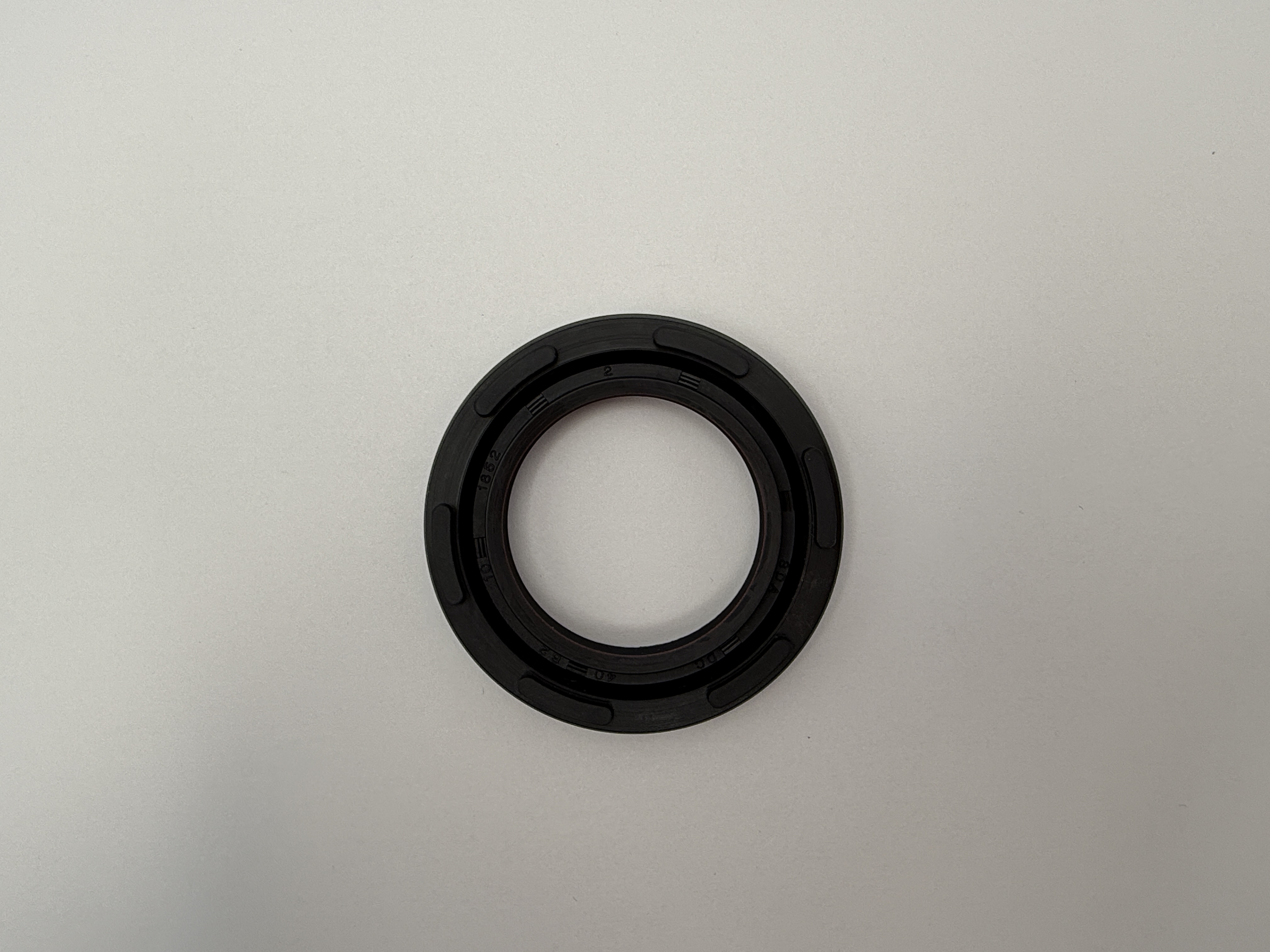 Hendler Oil Seal 62 x 40 x 10 Castles Lipped with Teflon OE Ref: 93103-40077
