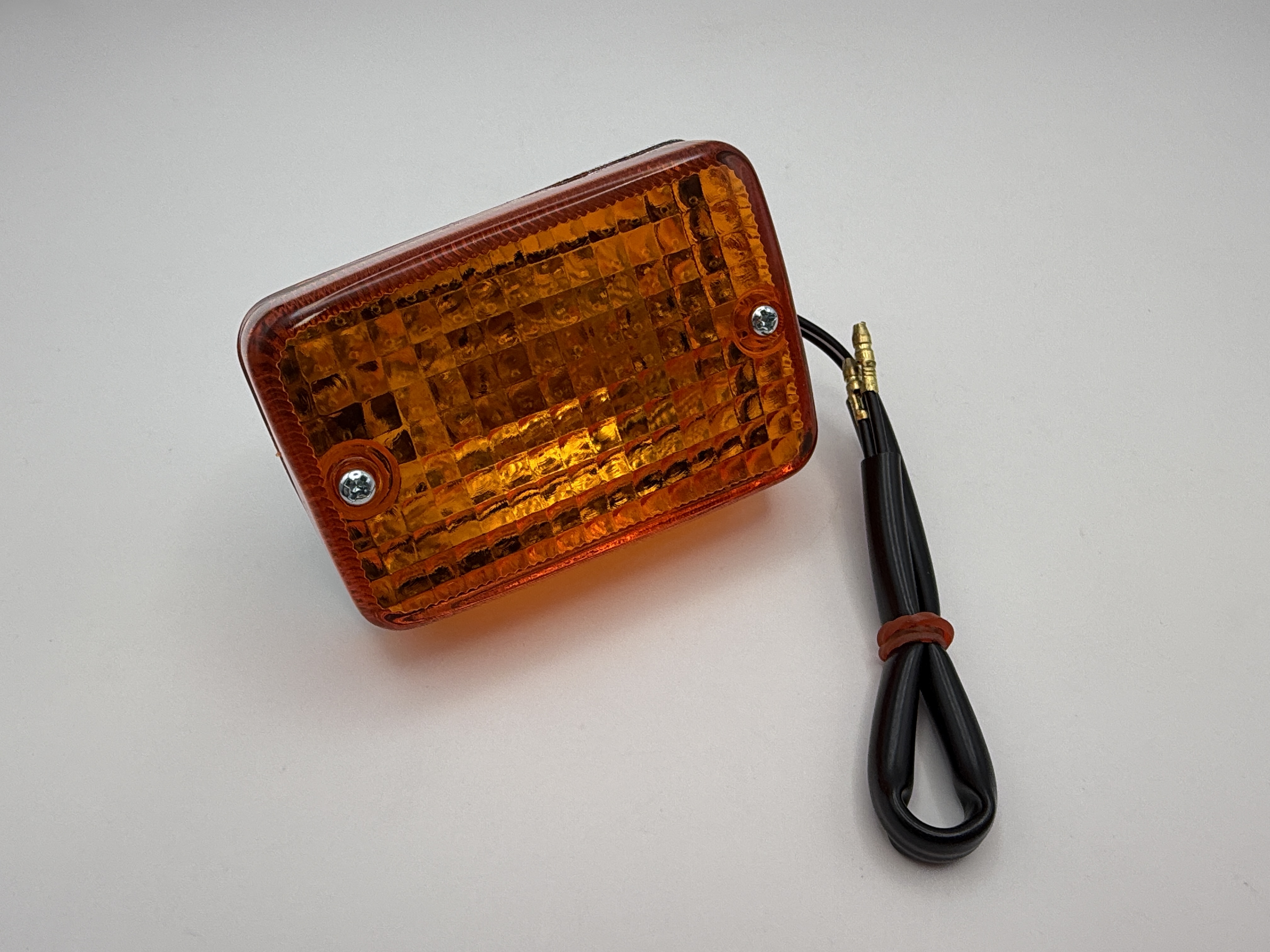 Hendler Indicator Honda C50E,LA, C70E, C90E,MF Rear Chrome (Amber)