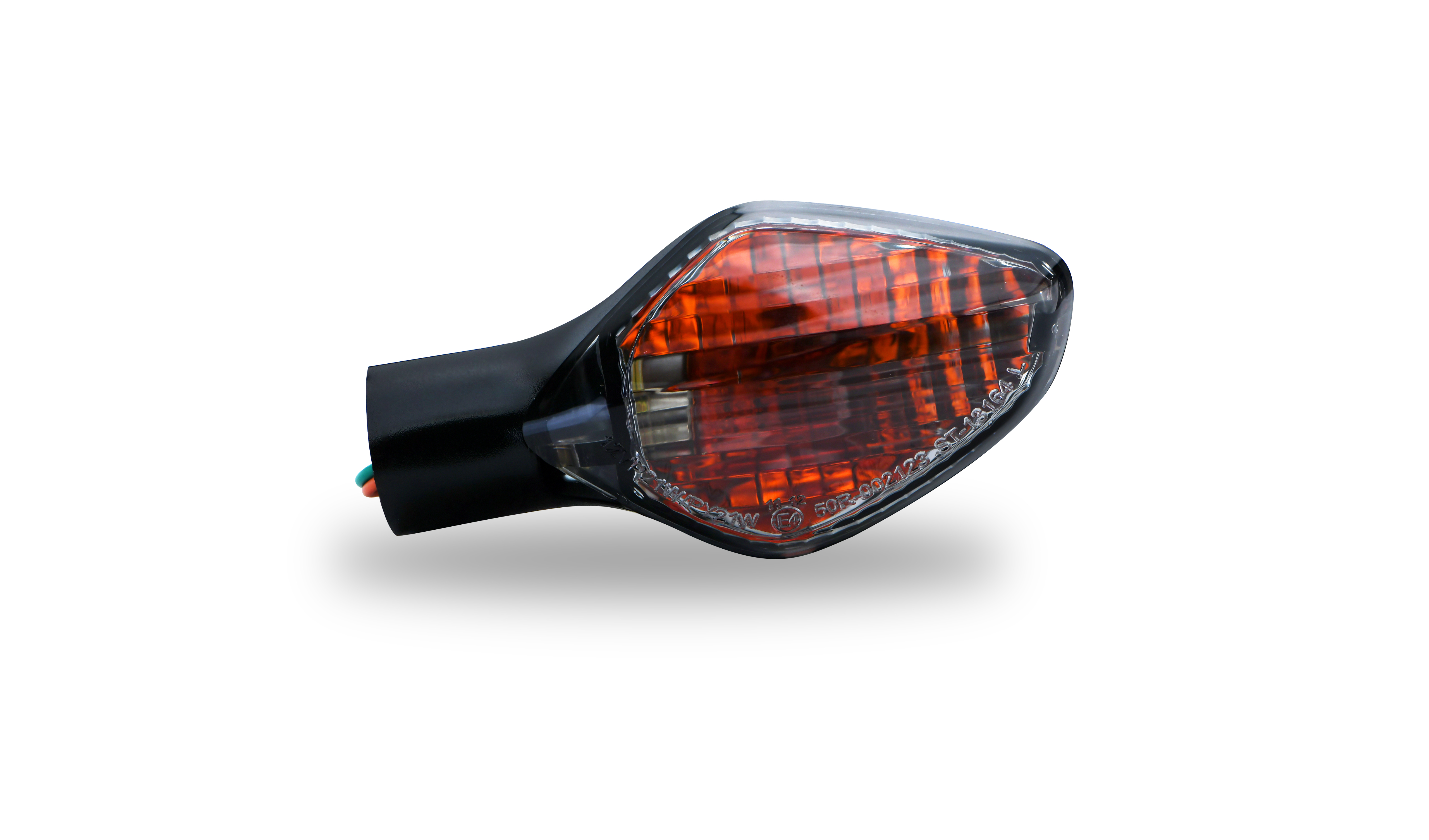 Hendler Indicator Honda NC700S 2012-2014, NC700X 2012-2014 (US 2015-2017), NC750S 2014-2019, NC750X 2014-2020 Front Left supplied with Amber Lens & bulb & Smoked Lens, Wire Length 17cm with connector. OE Ref's 33450-MGS-D11, D31, D32, 33450-MKA-D82