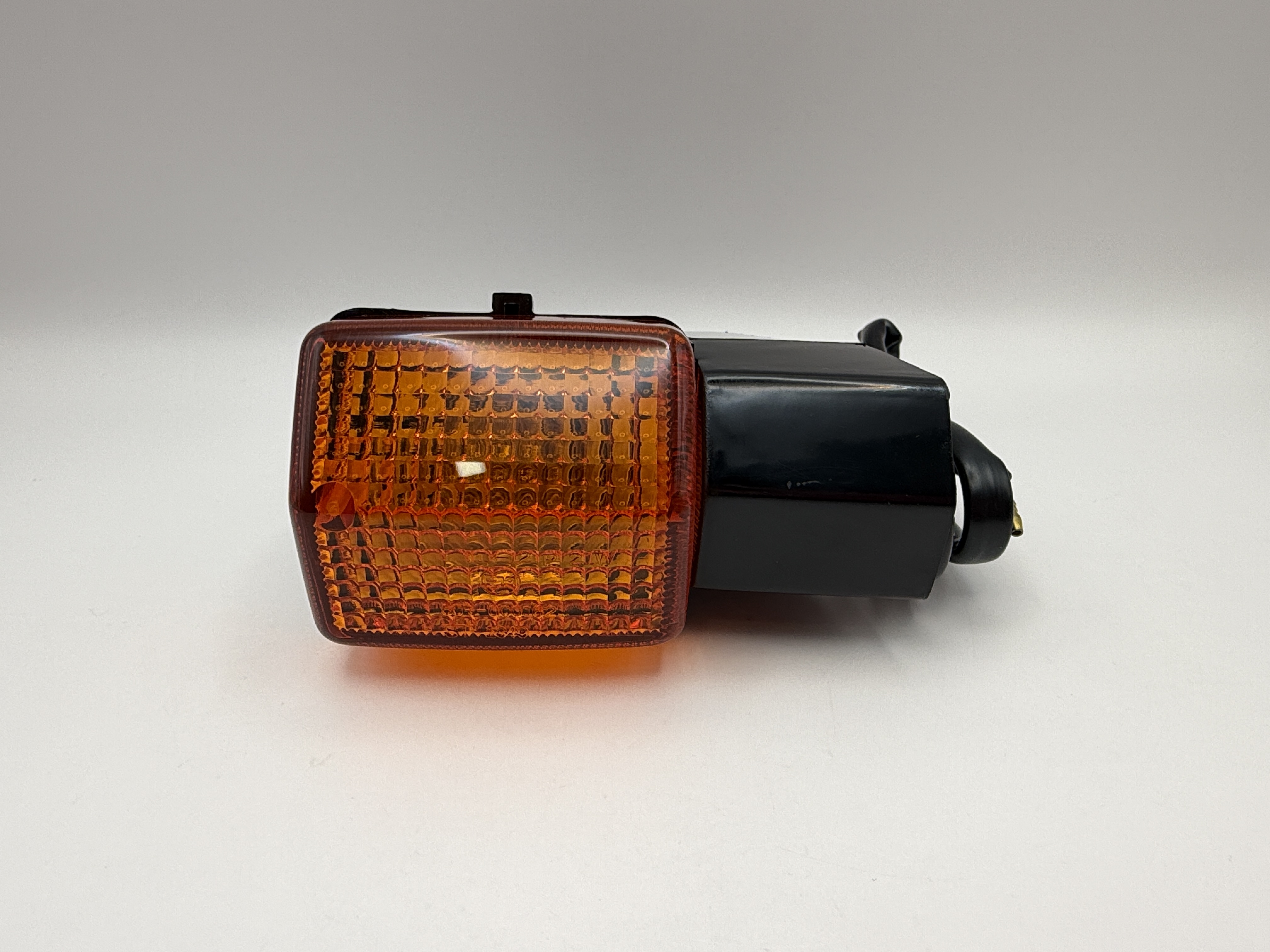 Hendler Indicator Honda CBR600FM-FT, CBR1000FH-FX Rear Right (Amber) (Stem Length 42mm)