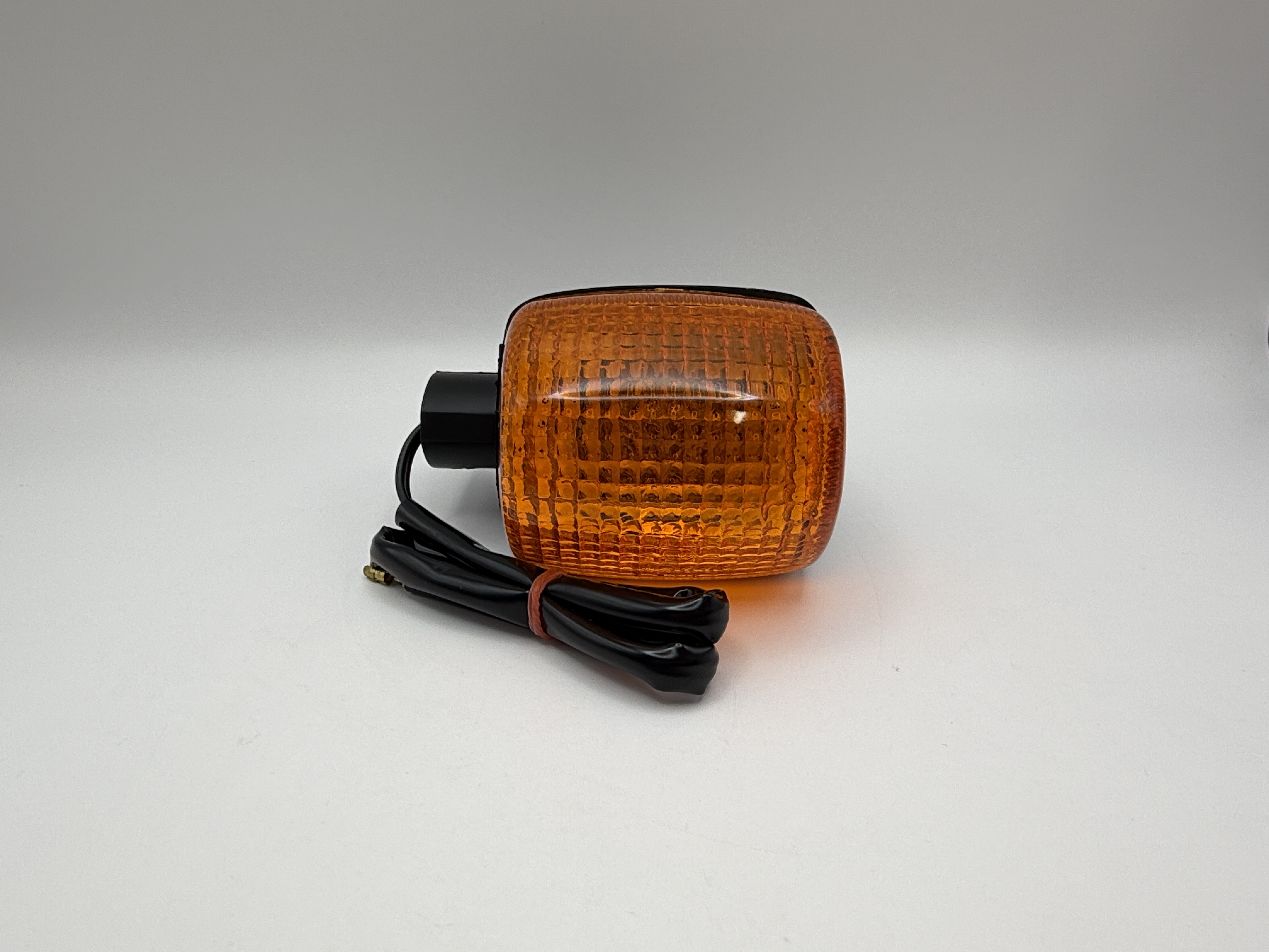 Hendler Indicator Honda CBR900RR,VF1000/1100,VFR400,VT500 Front Left & Rear Right (Amber)