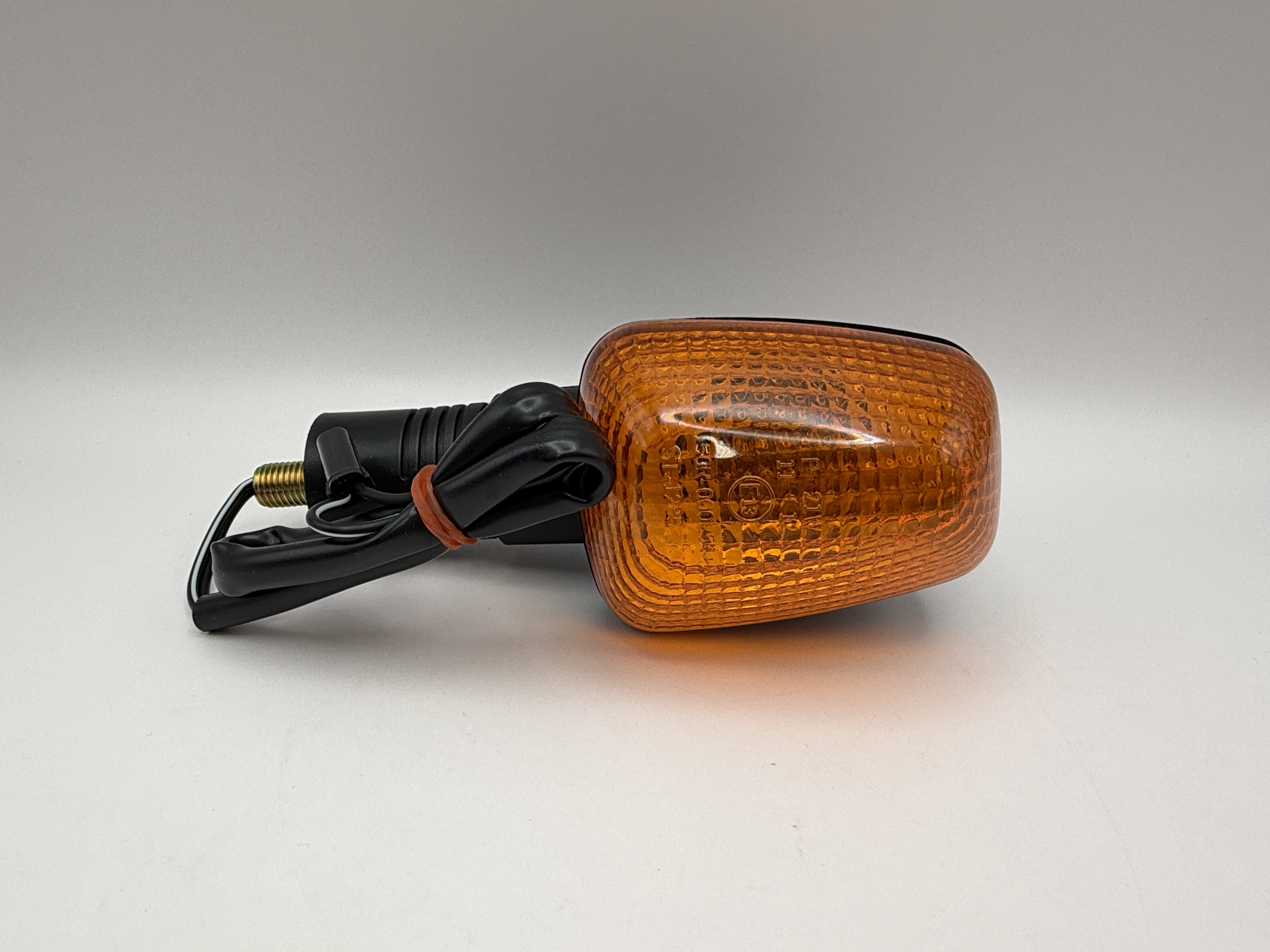 Hendler Indicator Suzuki EN125 Fr Left & R Right (Amber) (Stem Length 52mm & 10mm Thread)