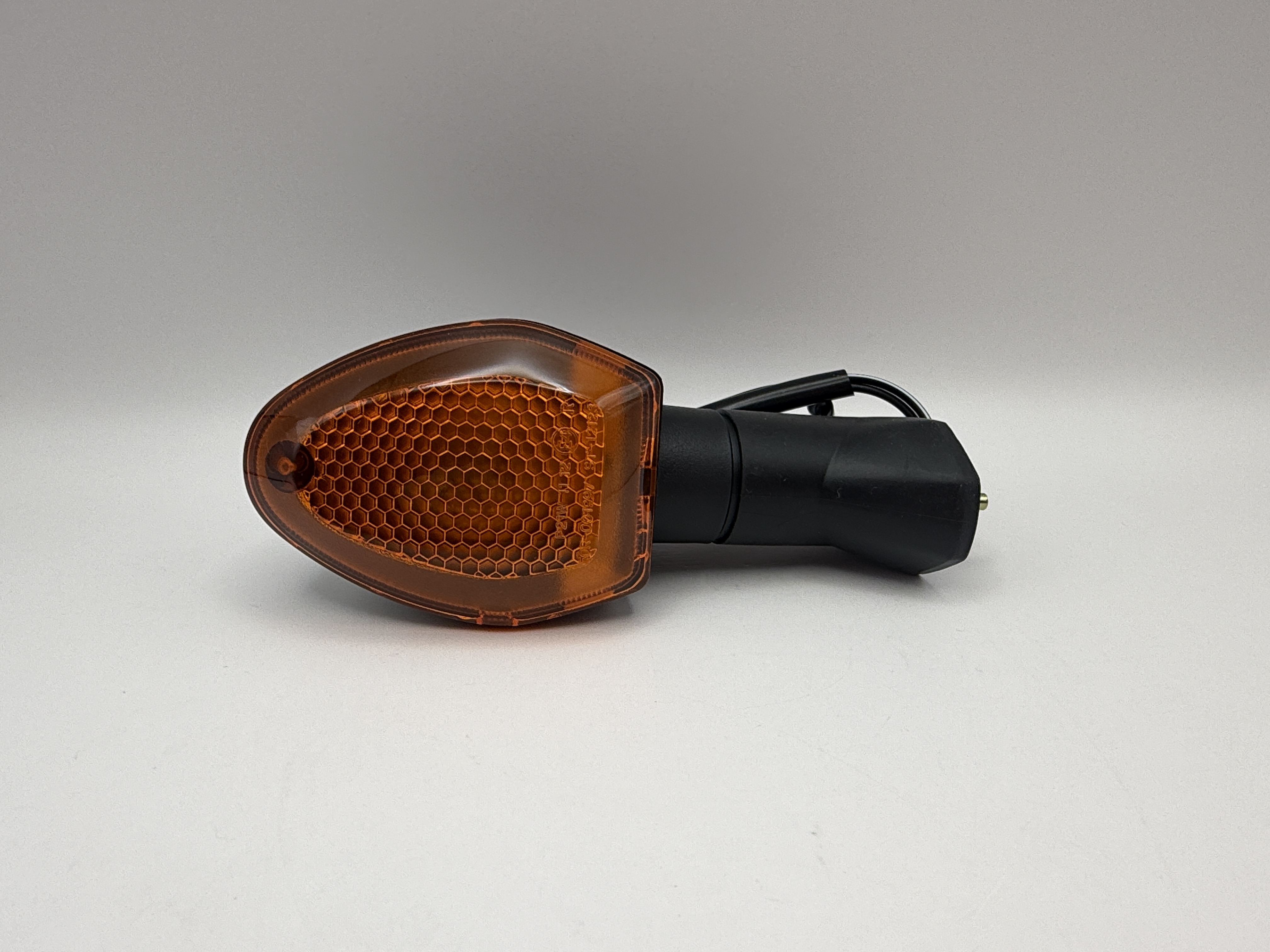 Hendler Indicator Suzuki GSR750 11-14, DL650 12-13, GSX650F 12-14 Rear Left